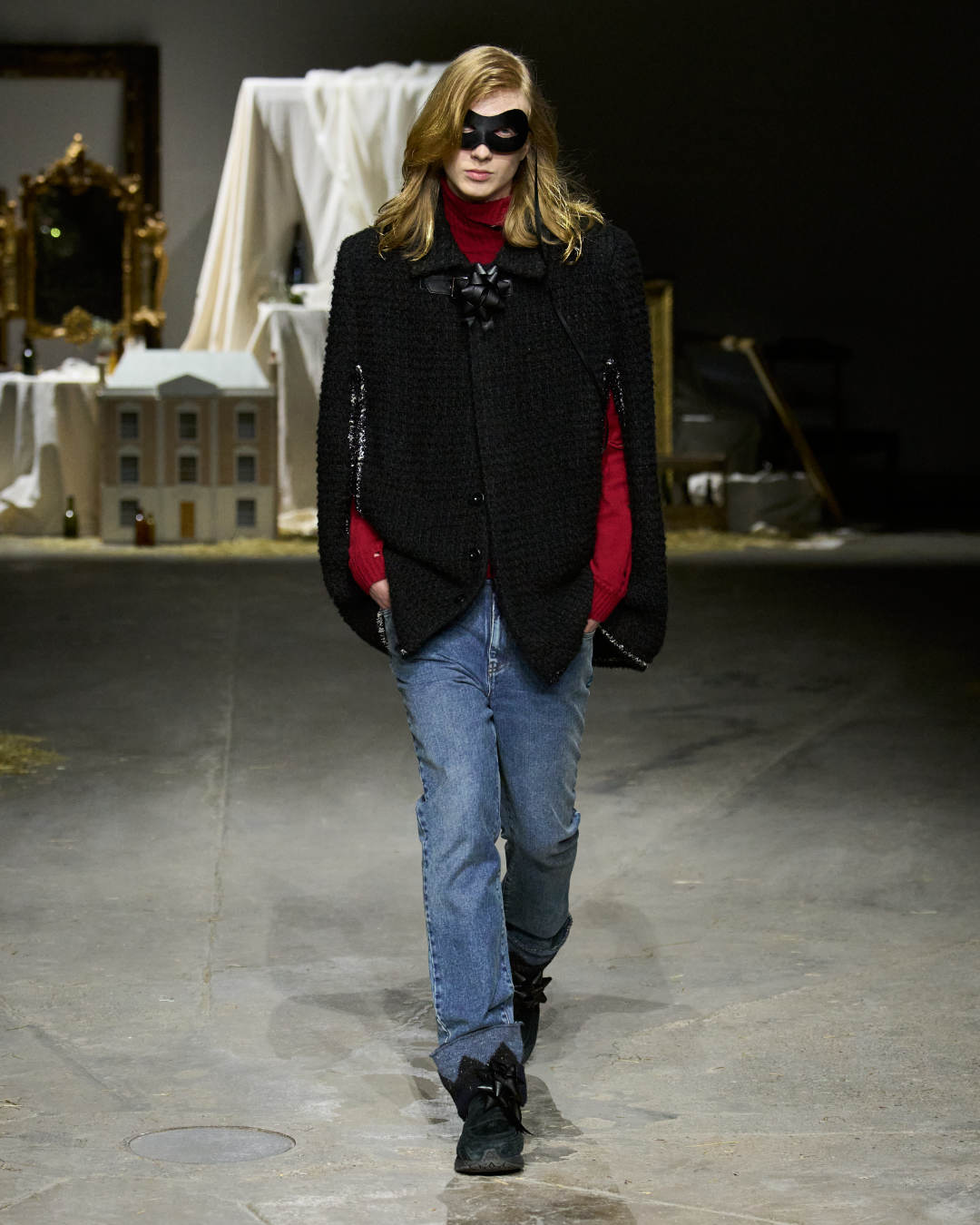 Oscar Oyuang F26 Look 24.jpg