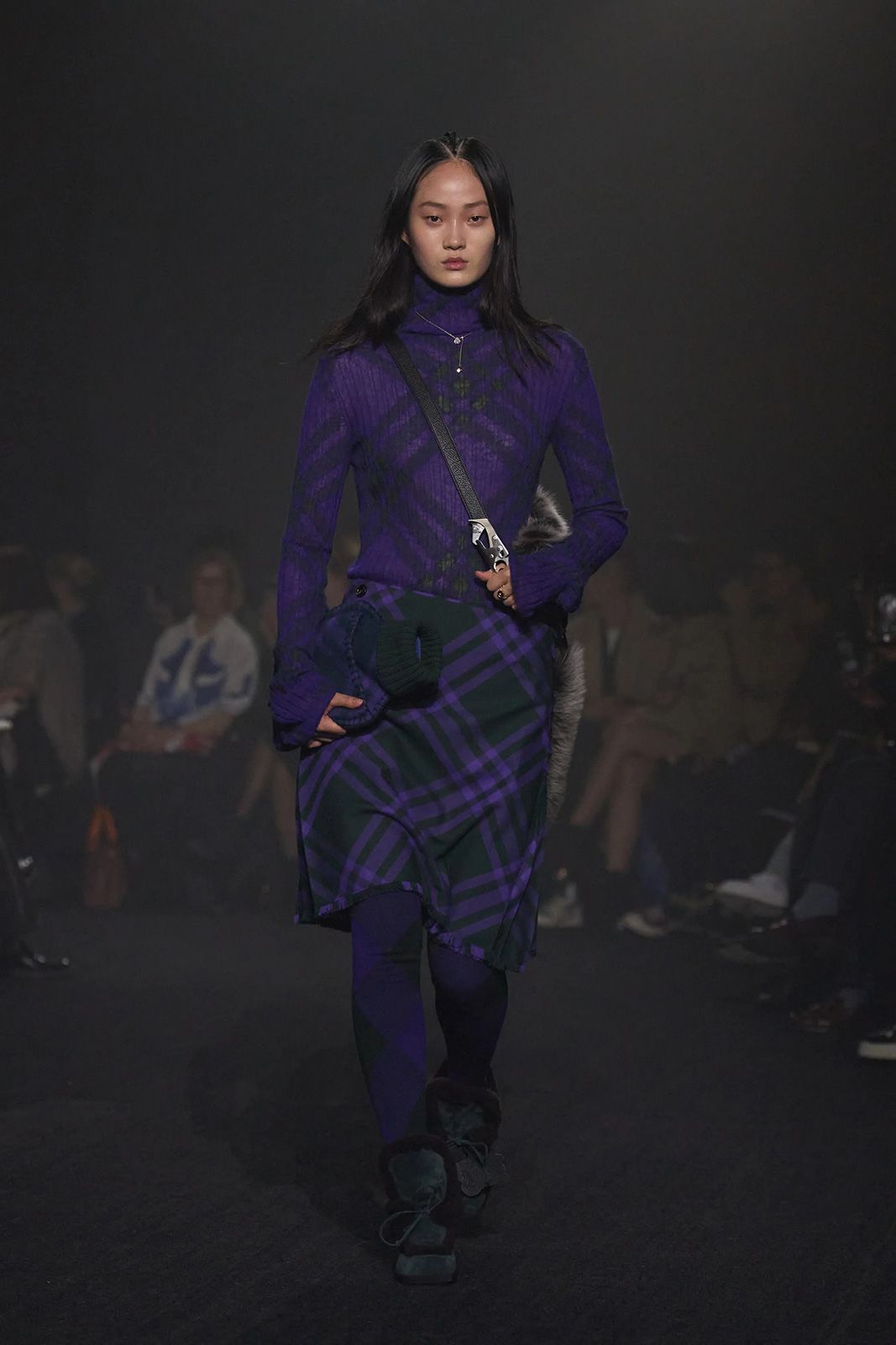 Burberry Fall 2023 Ready to Wear Gorunway 3.jpg