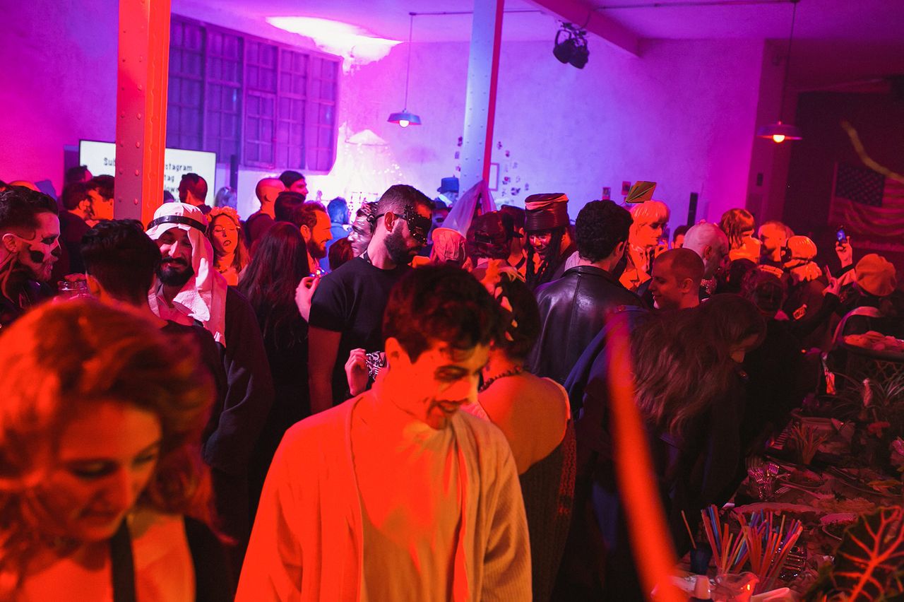 Four Roses Halloween Metalmagazine 3.jpg