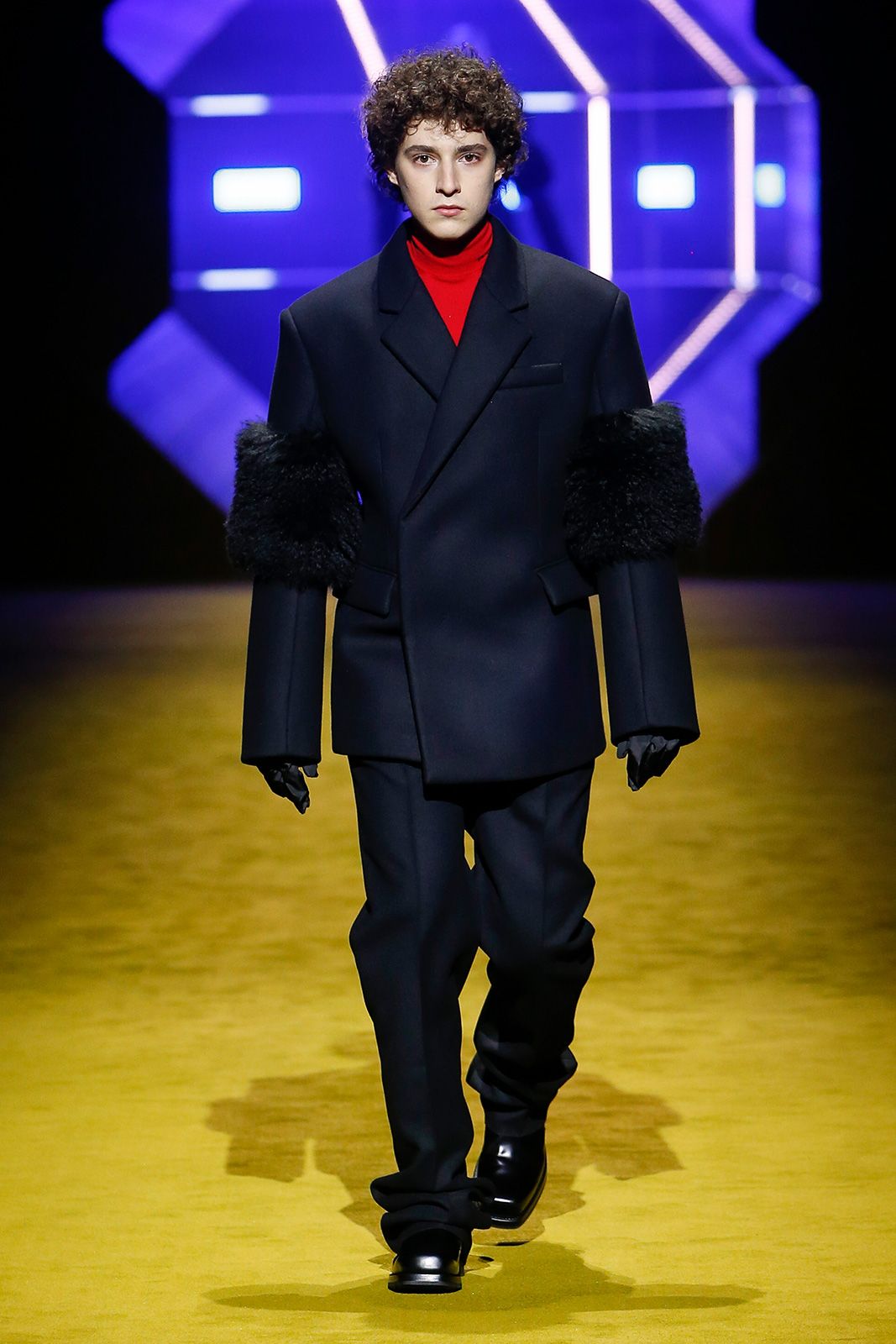 Prada Uomo F W22 Look48 Filippo Scotti.jpg
