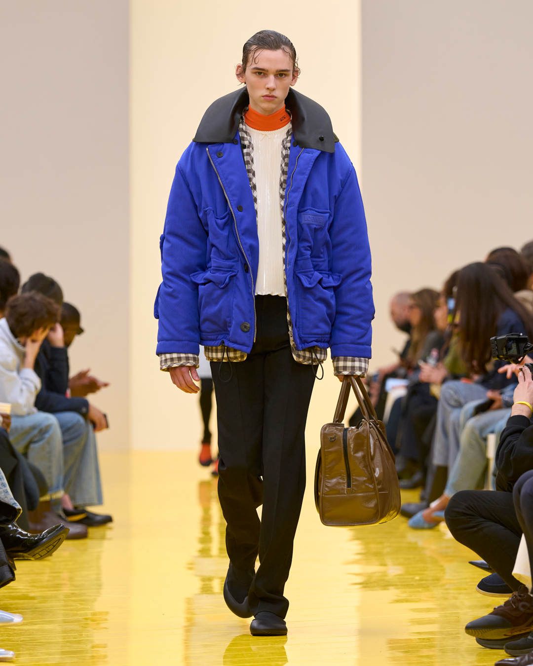 LOEWE_FAL-WINTER-26_37.jpg