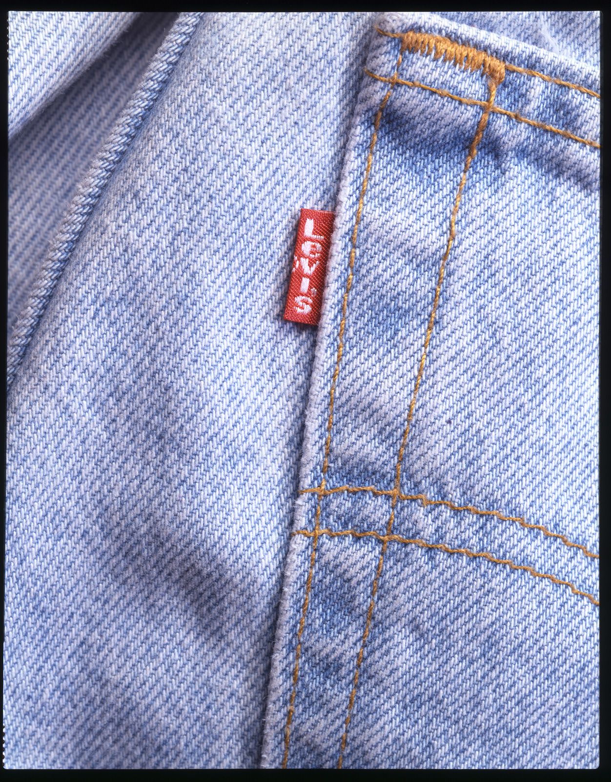 Red Tab Small E.jpg