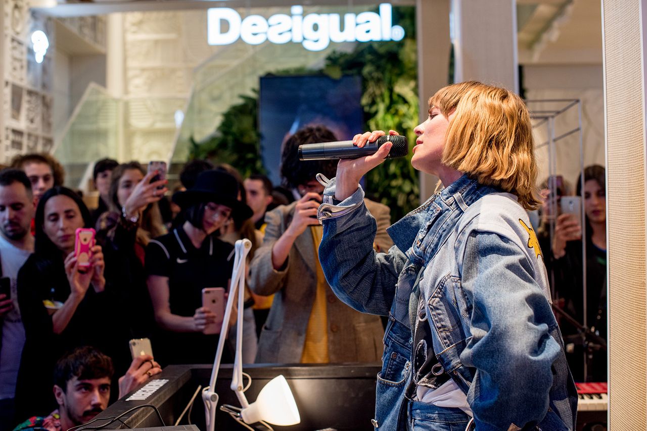 Anewdesigual 86.jpg
