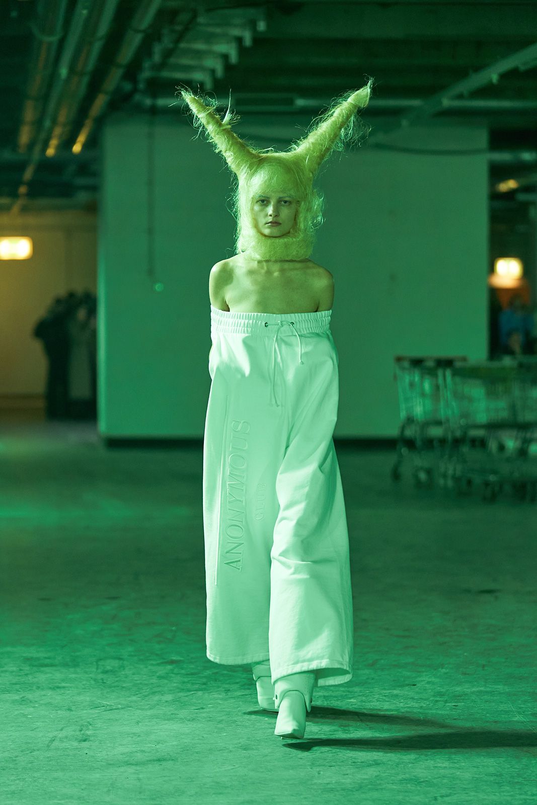 02_AnonymousCLUB_AW24_Runway_by_IoannisPapadakis.jpg