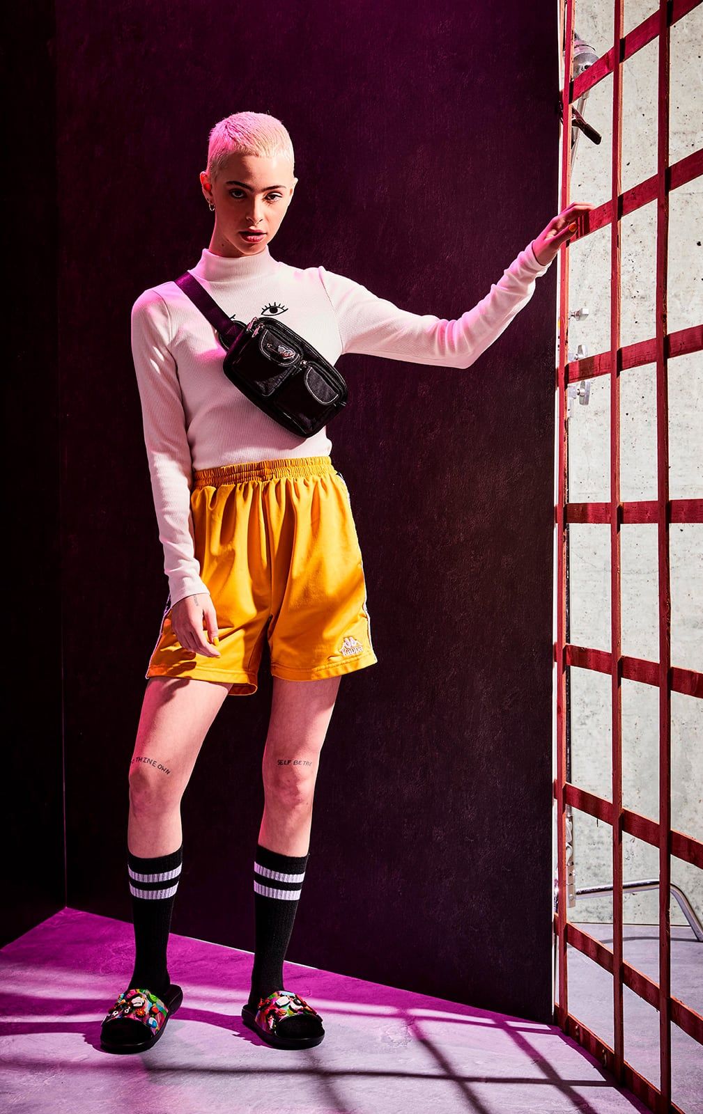 Crocs Metalmagazine 19 2.jpg