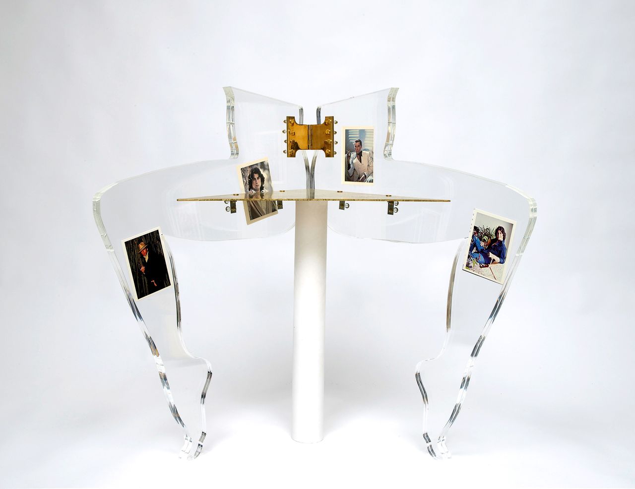 Anthea Hamilton Metalmagazine 2.jpg