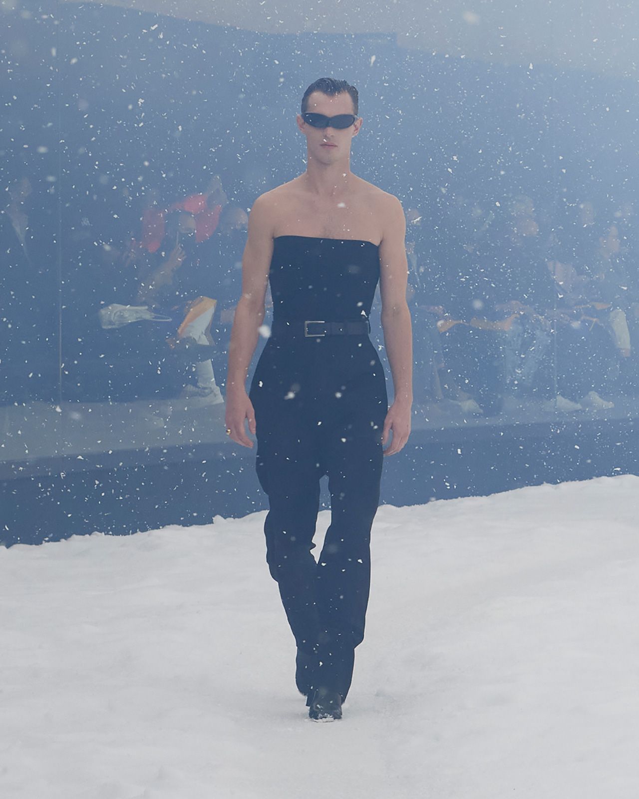 Balenciaga Winter 22 Look 2 Kit.jpg