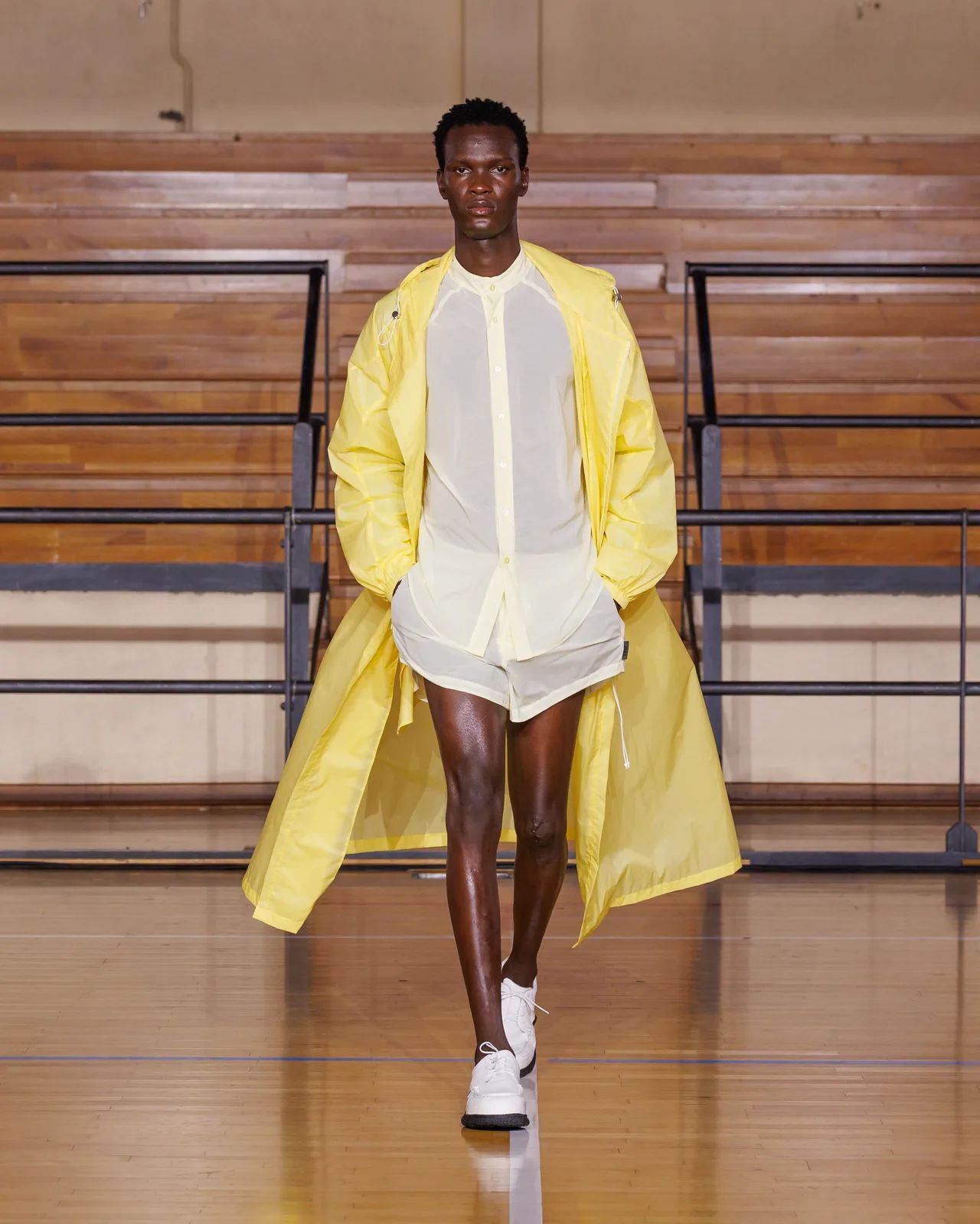 metal-milan-fashion-week-22.webp