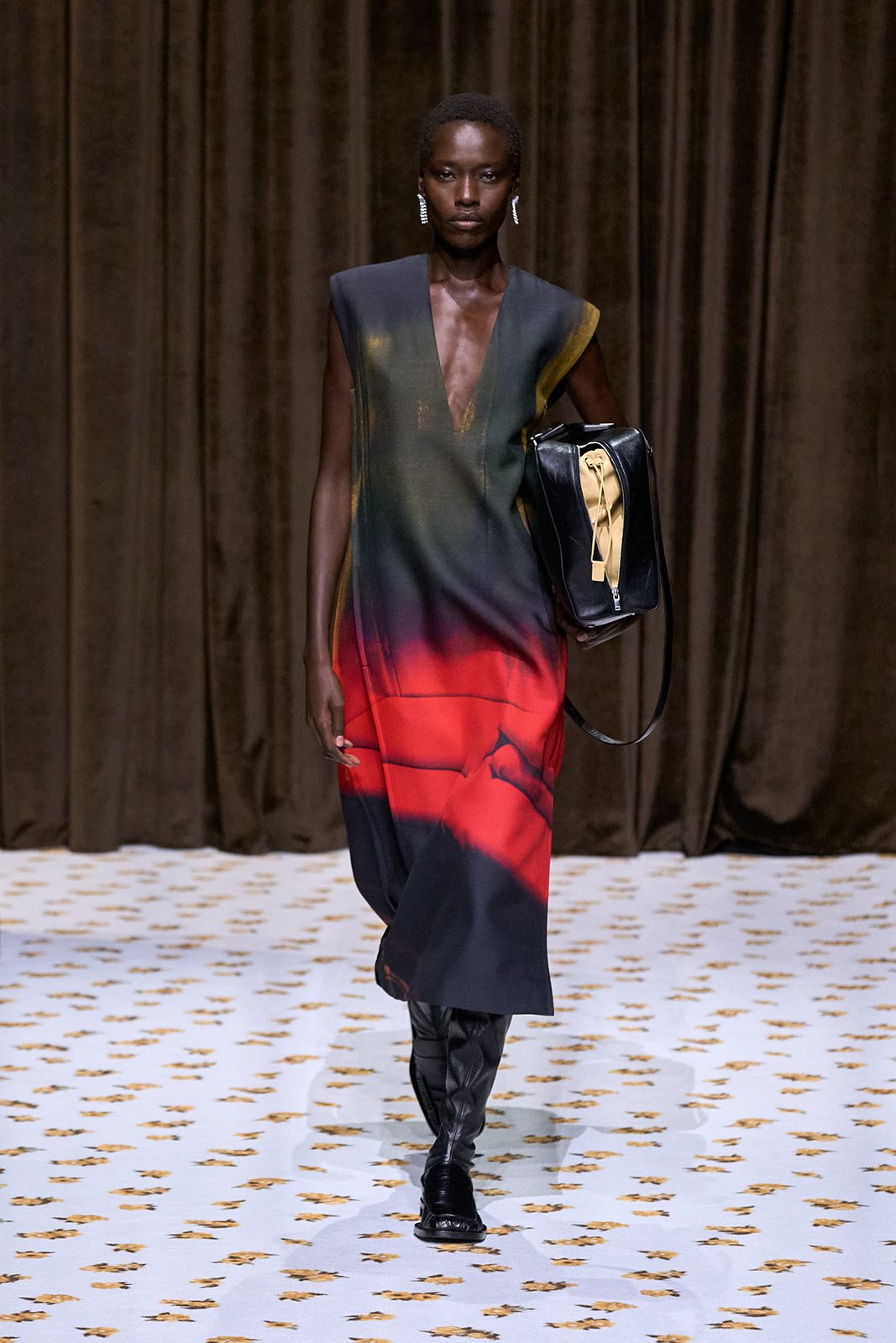 Jil_Sander_Spring_Summer_2025-10.jpg
