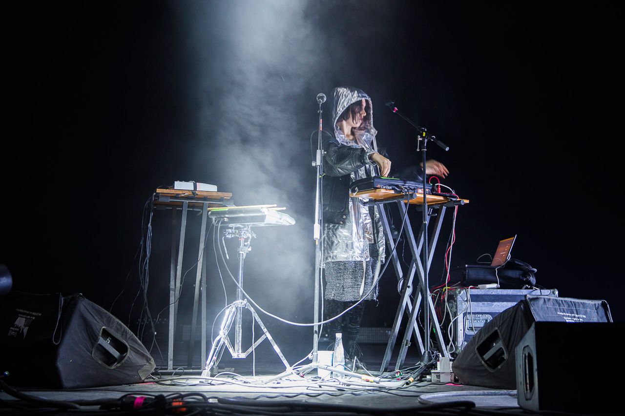 Kelly Lee Owens 2017.jpg