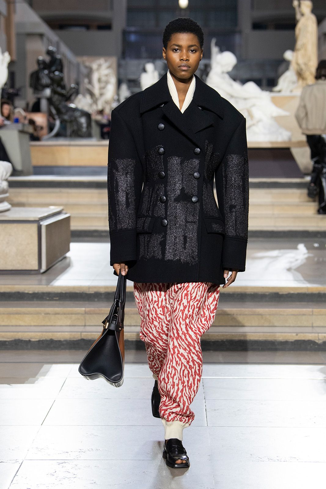 Louis Vuitton F W22 Look 22.jpg