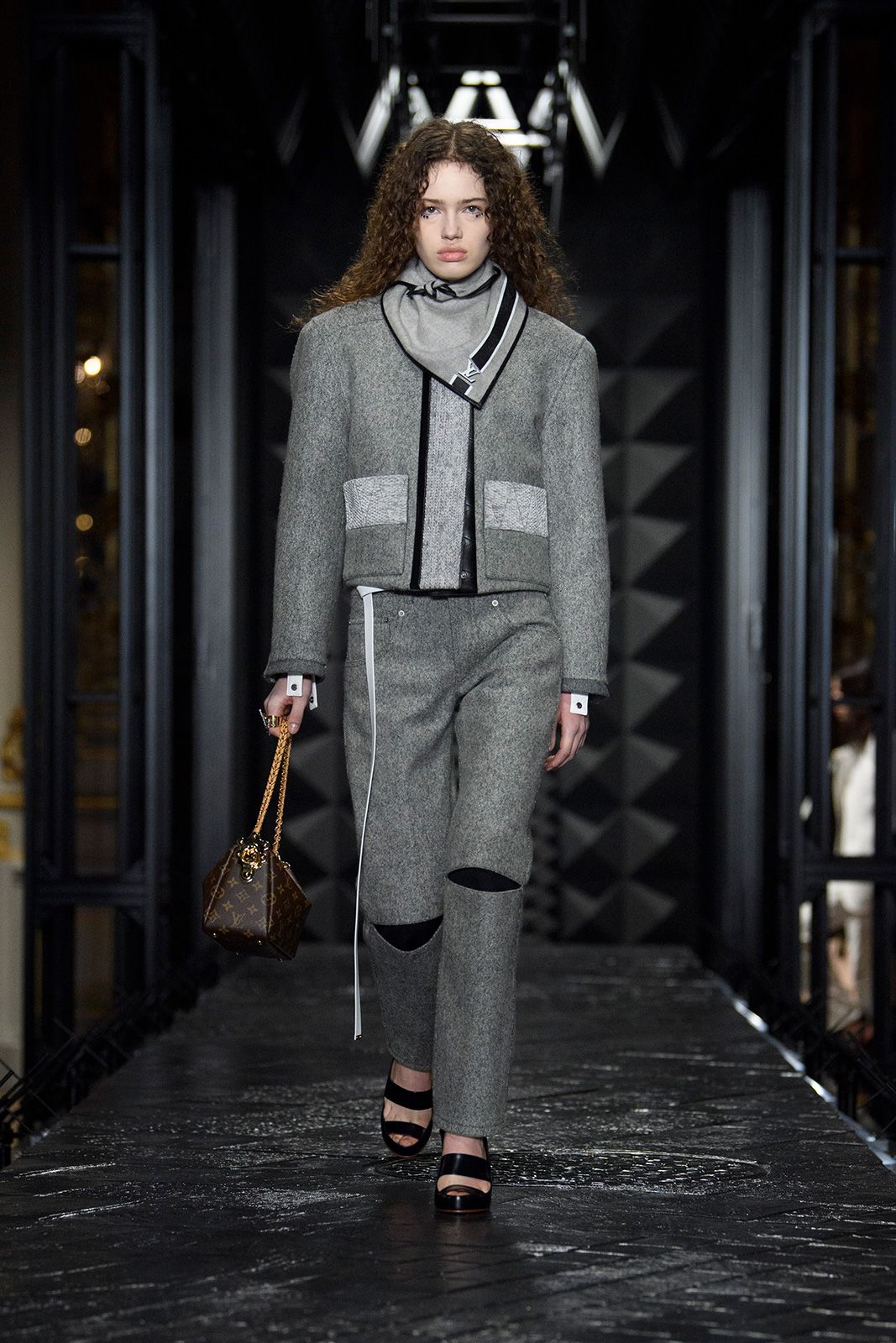 Louis Vuitton F W2324 Look 08.jpg