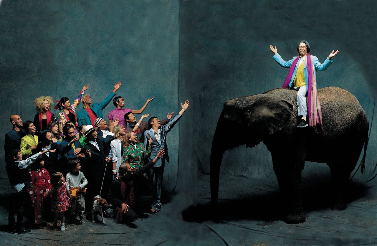 Kenzo Elephant  Paris 1992 Jean Marie Perier Galerie Photo 12  Bd.jpg