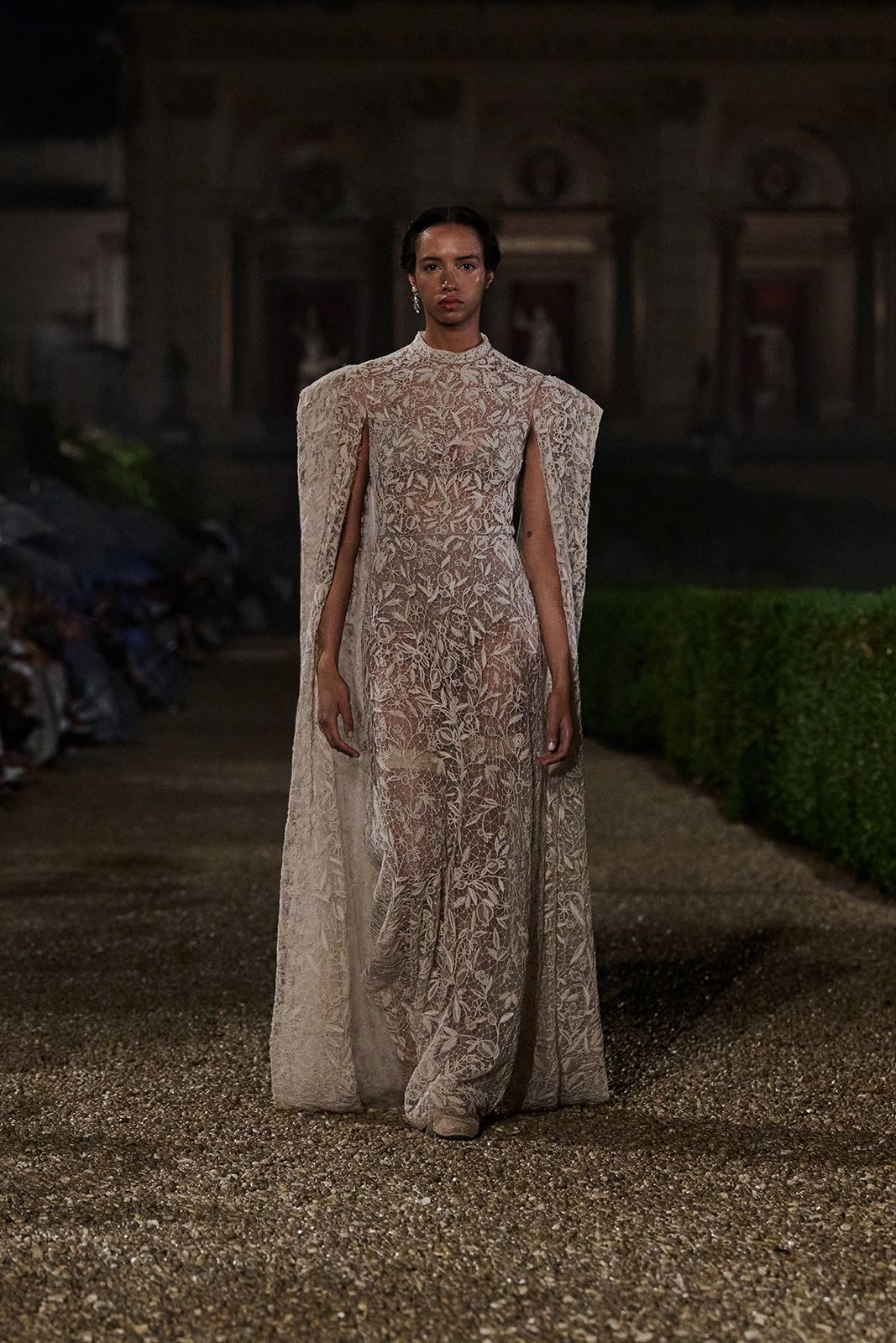 DIOR-CRUISE-26_5.jpg