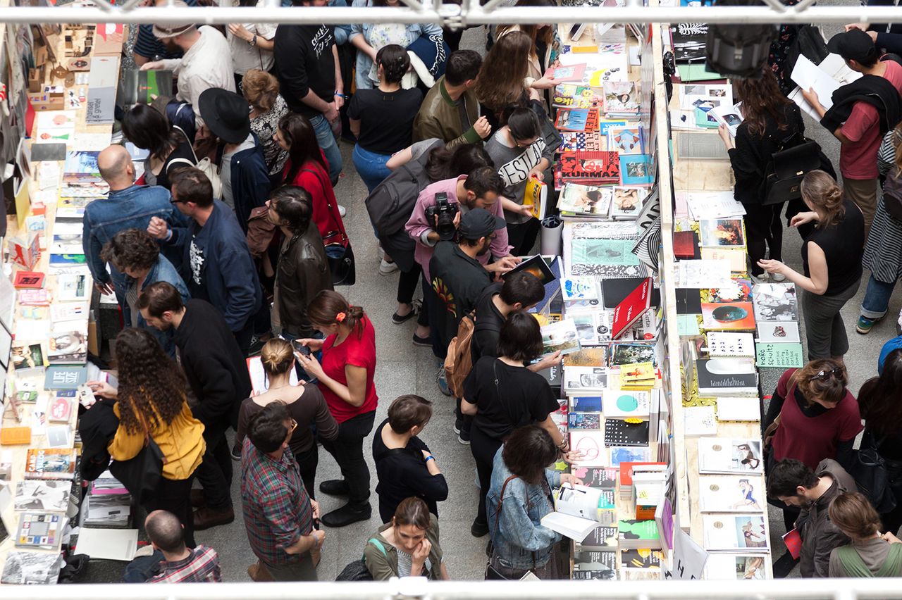 04 La Casa Encendida Libros Mutantes Feria.jpg