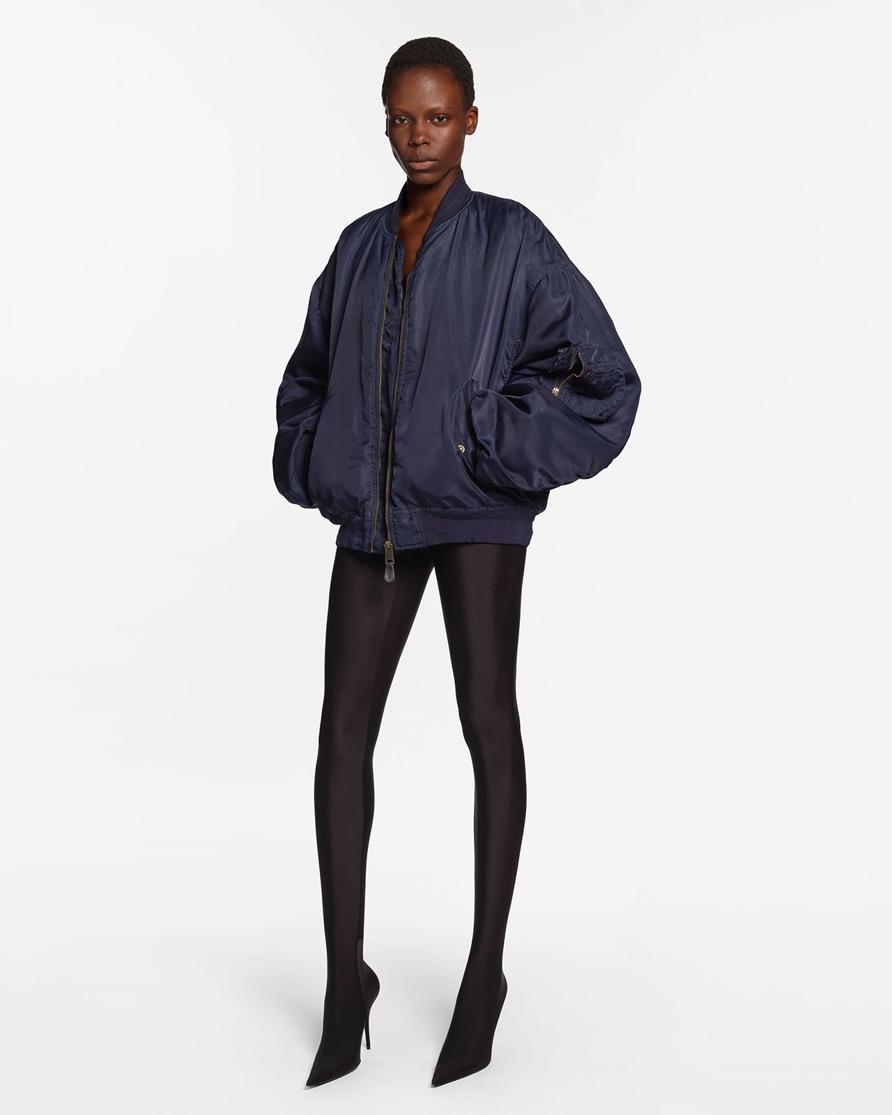 BALENCIAGA-SPRING-26-IMAGE-LOOK-8_AGEL.jpg
