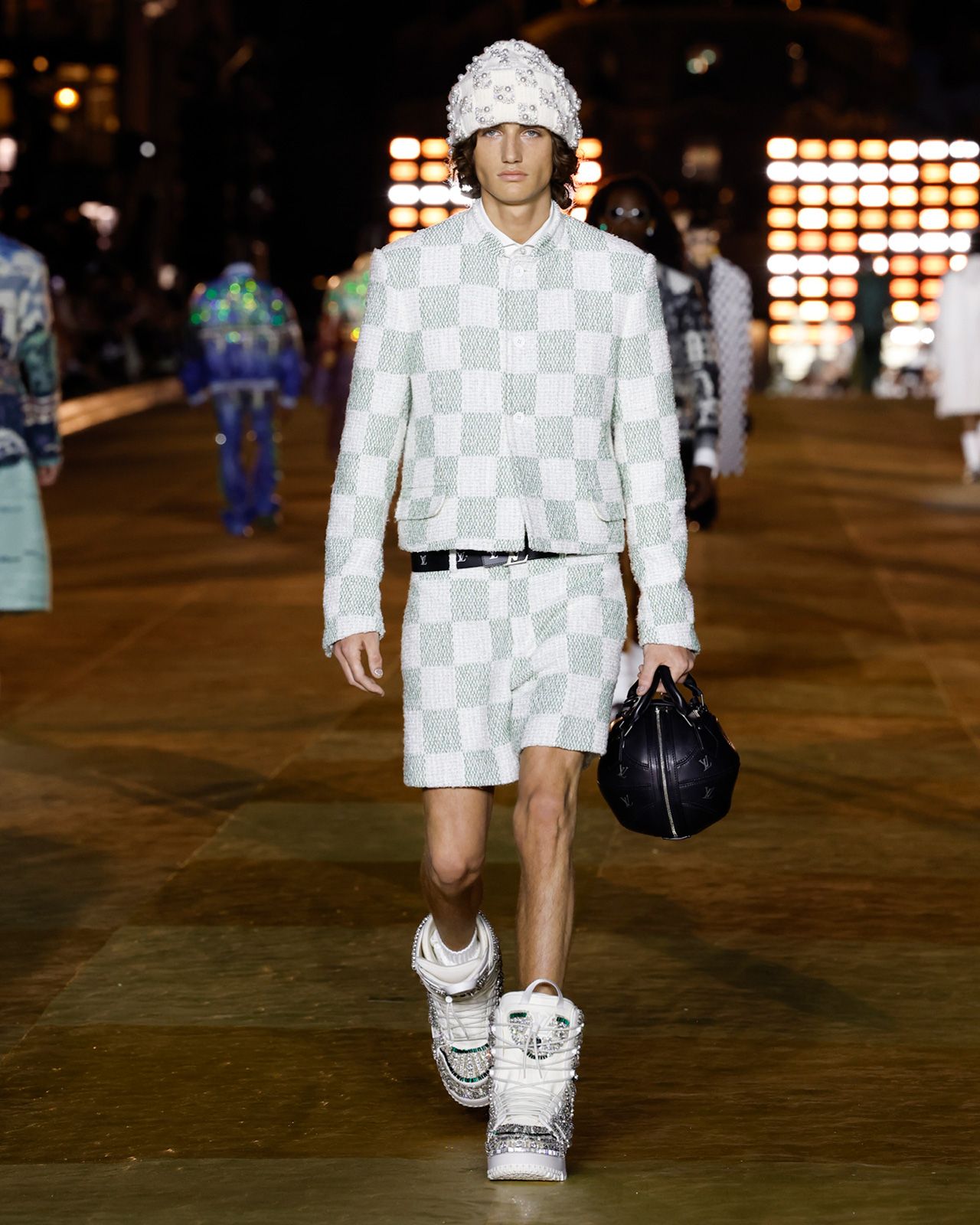 Louis Vuitton Mens Spring Summer 2024 Look 42.jpg