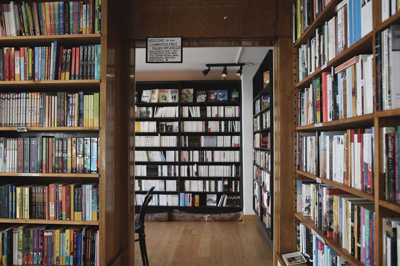 Berlin Bookstores Metalmagazine 9.jpg