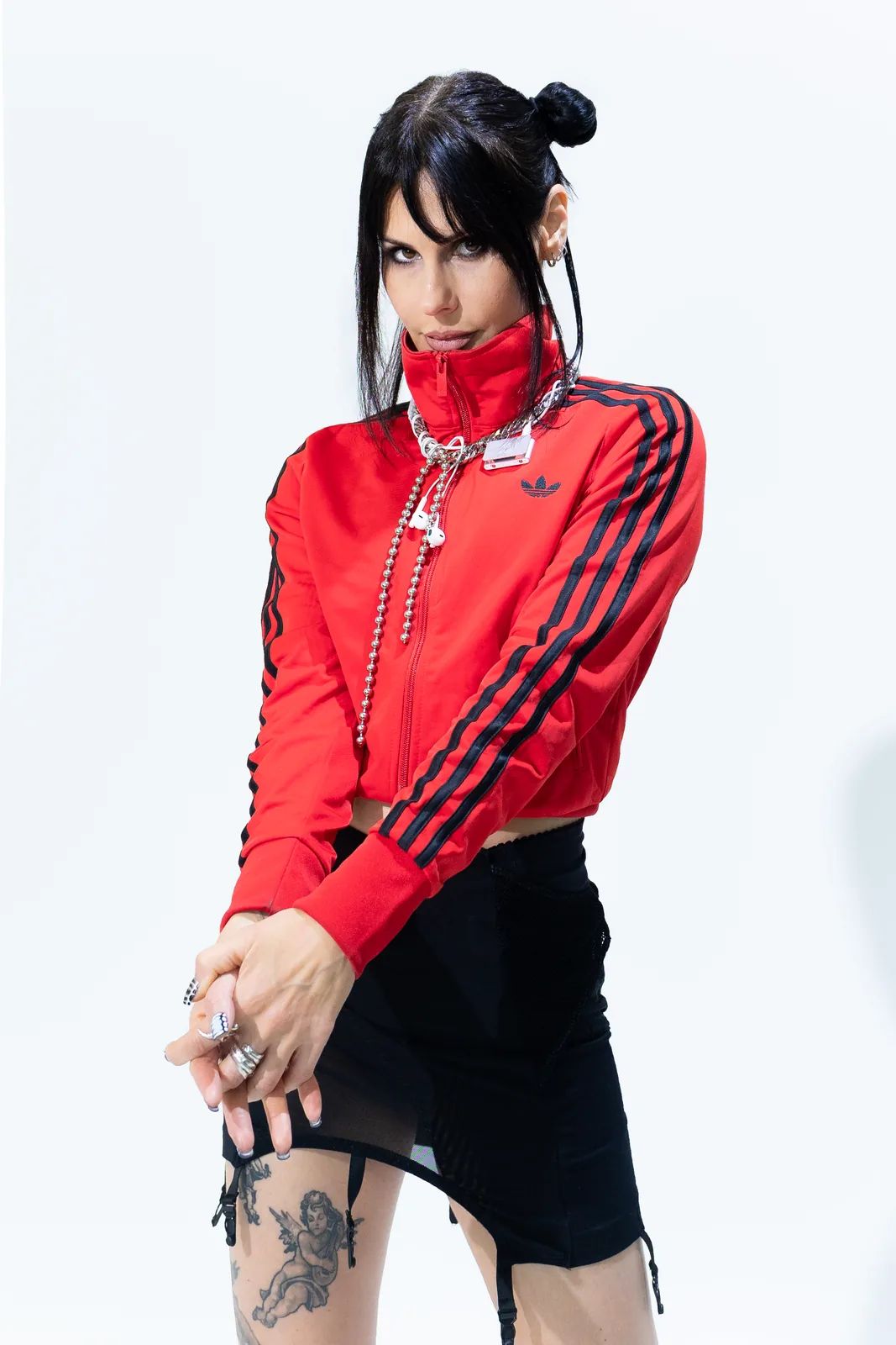 metal-rebekah-edit-02.webp