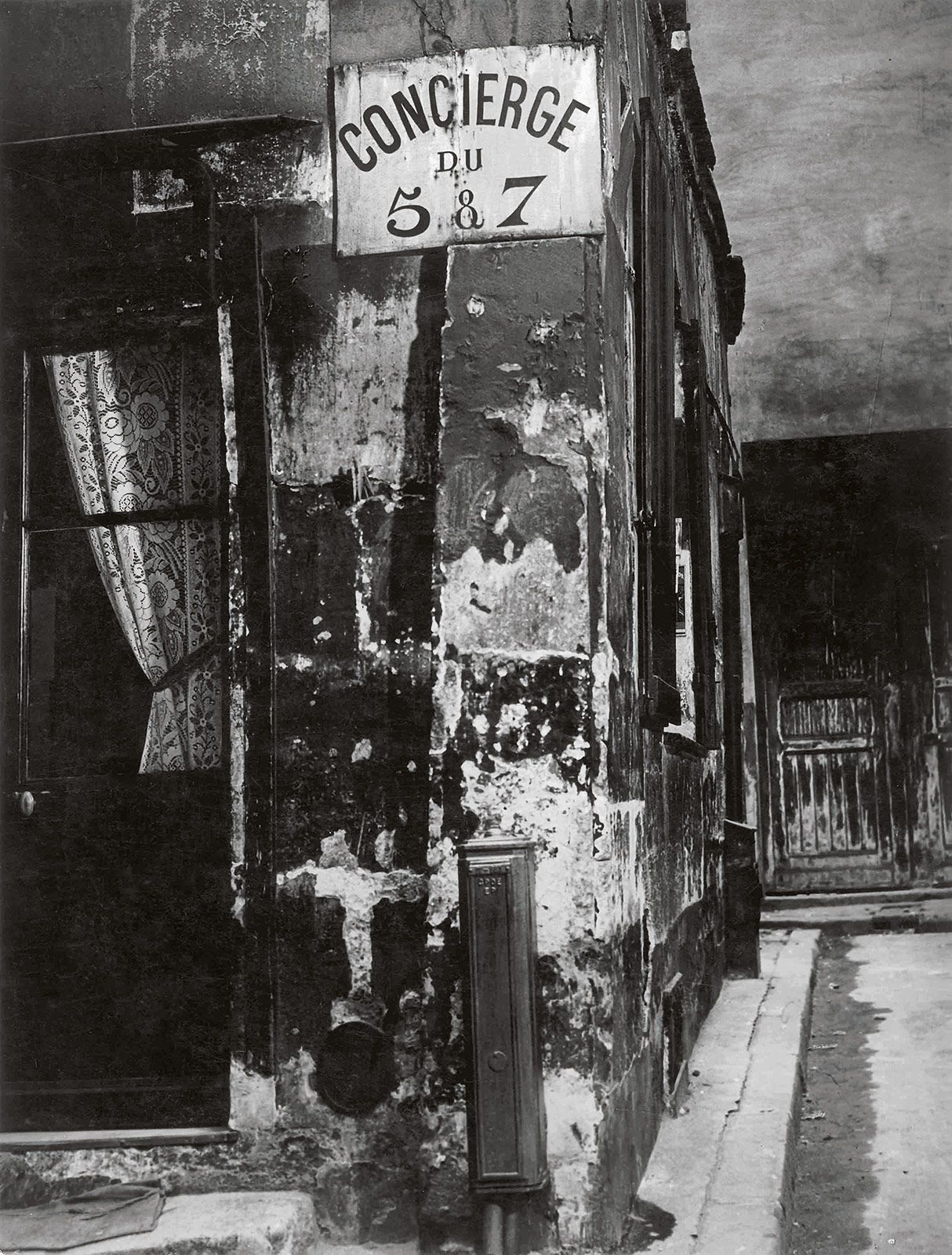 Estate Brassai Succession Paris Metalmagazine 1.jpg