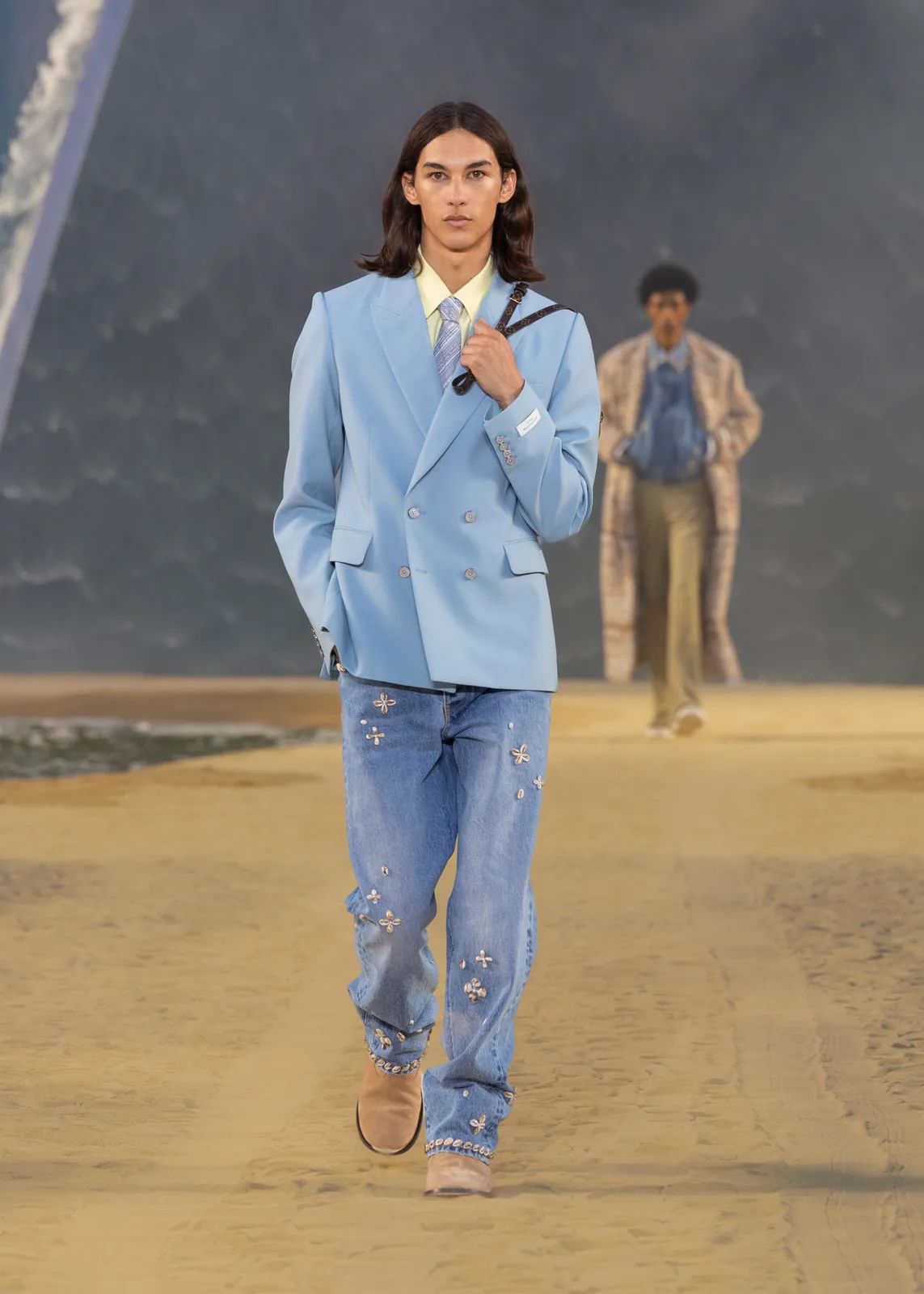 metal-louis-vuitton-men-ss27-25.webp