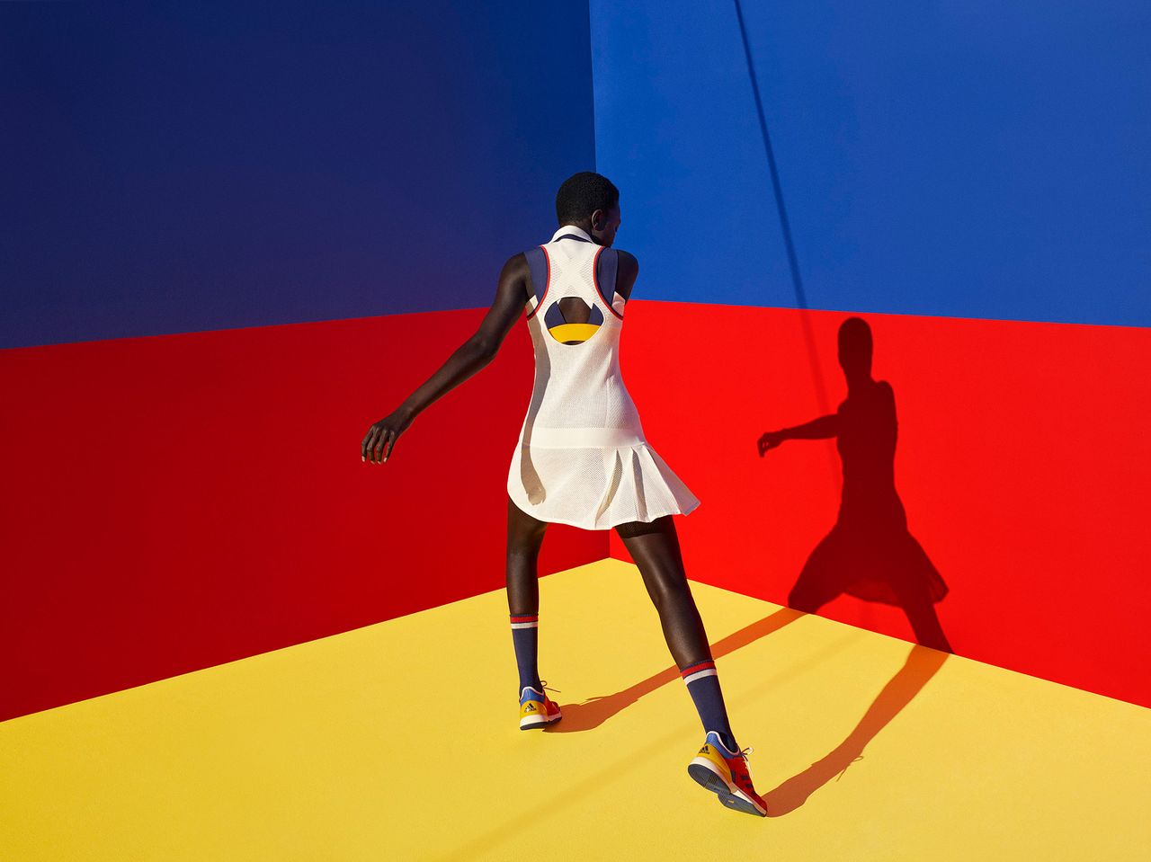Adidas-X-Pharell-2017-C-Viviane-Sassen.jpg