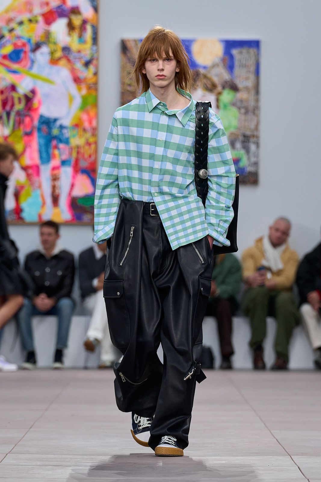 LOEWE_FW24_MW_SHOW_3.jpg