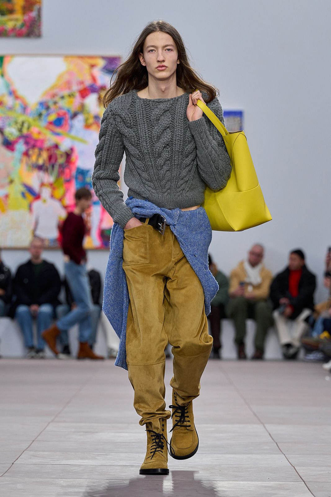 LOEWE_FW24_MW_SHOW_35.jpg