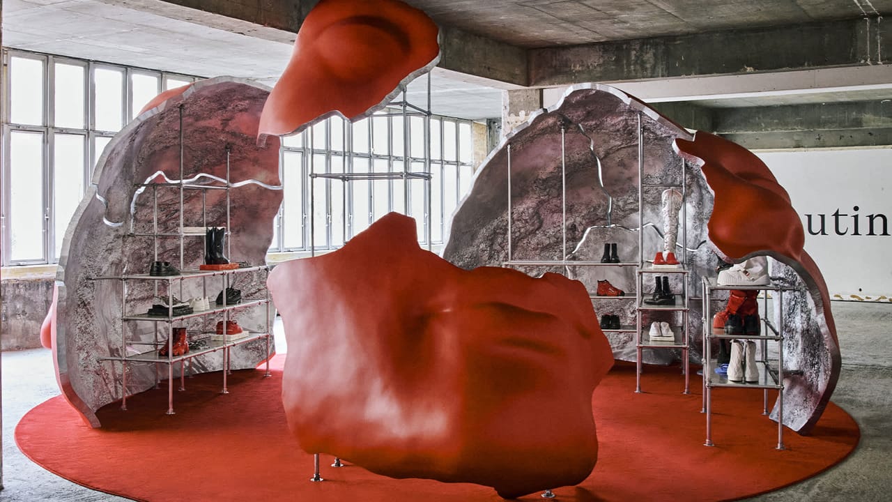 Space_16x9_Men Fall-Winter 2026_Christian Louboutin1.jpg