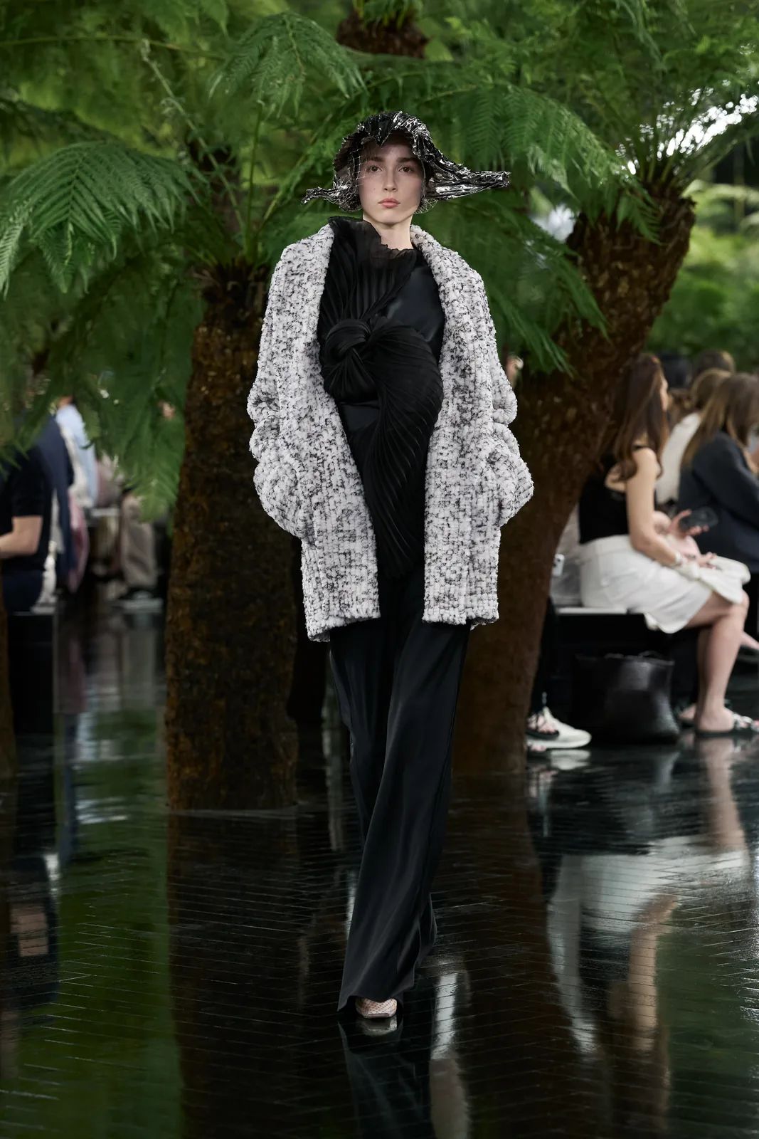 metal-dior-haute-couture-f-w-2026-34.webp