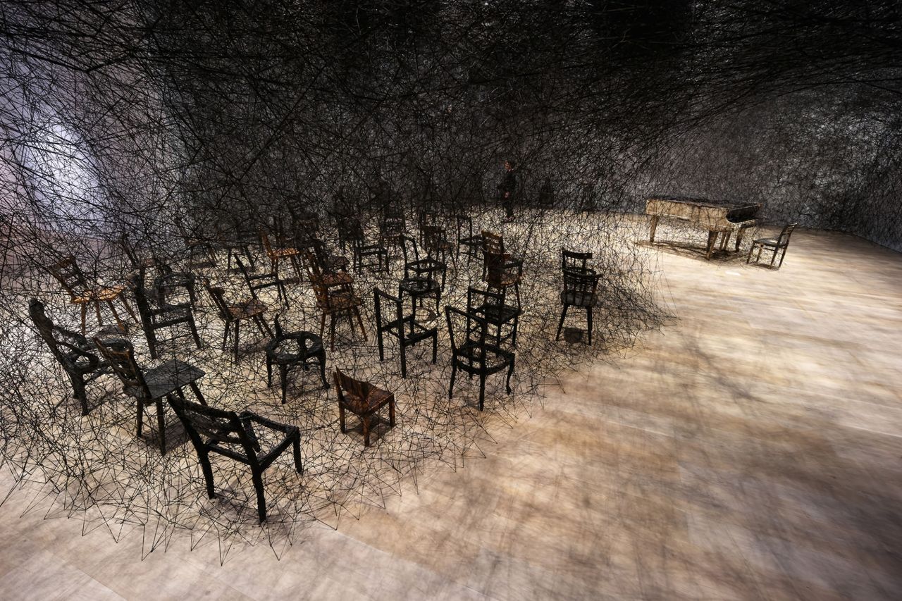 Chiharu-Shiota_6.jpg
