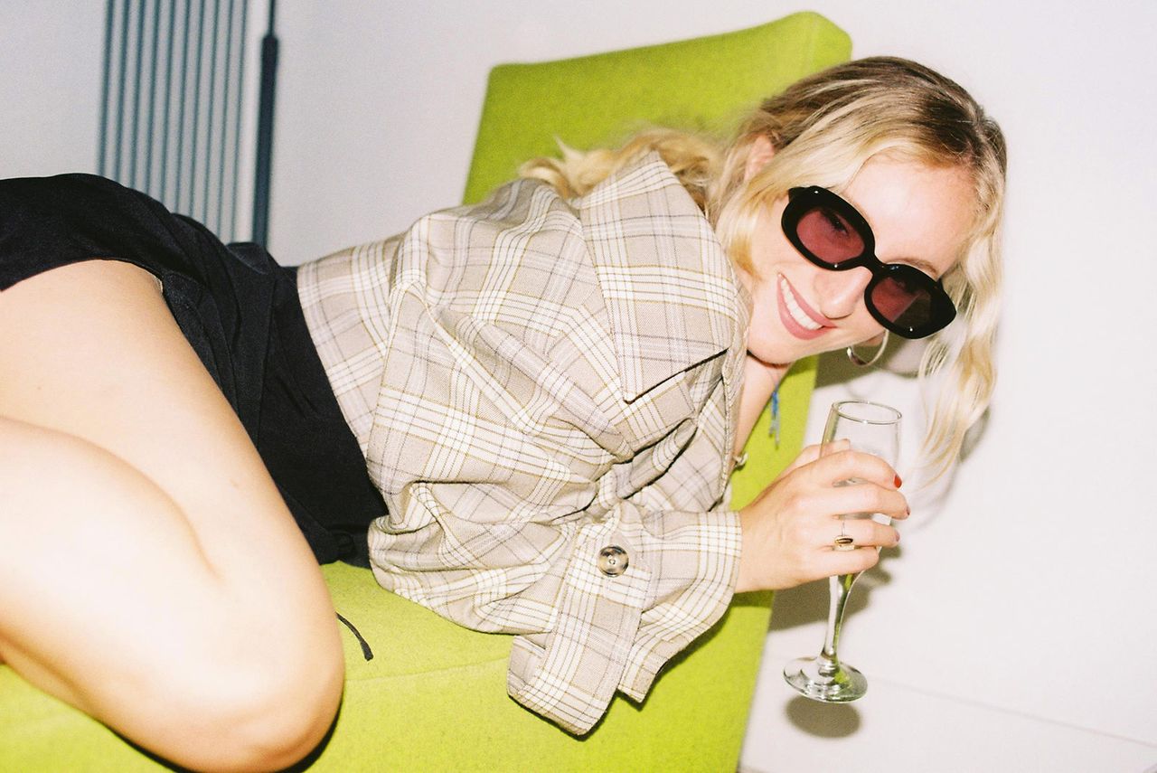 Hollyraejones Metalmagazine 9.jpg