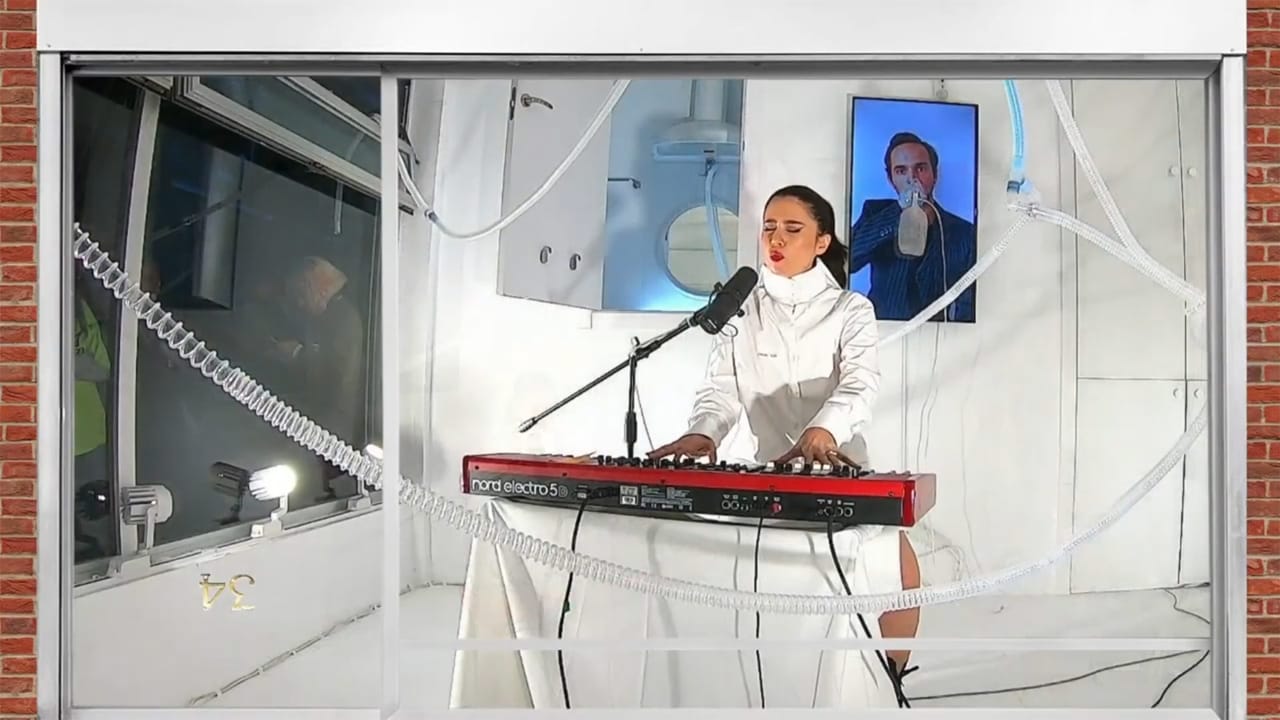 Javiera Mena.jpg