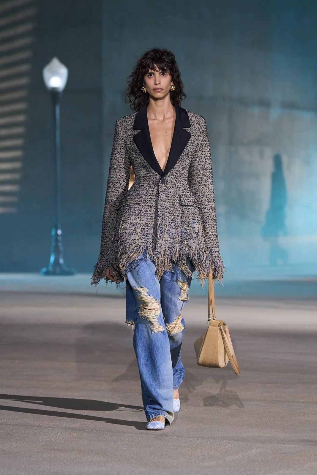 metal-jonathan-anderson-takes-over-la-for-his-cruise-2026-debut-collection-05.webp