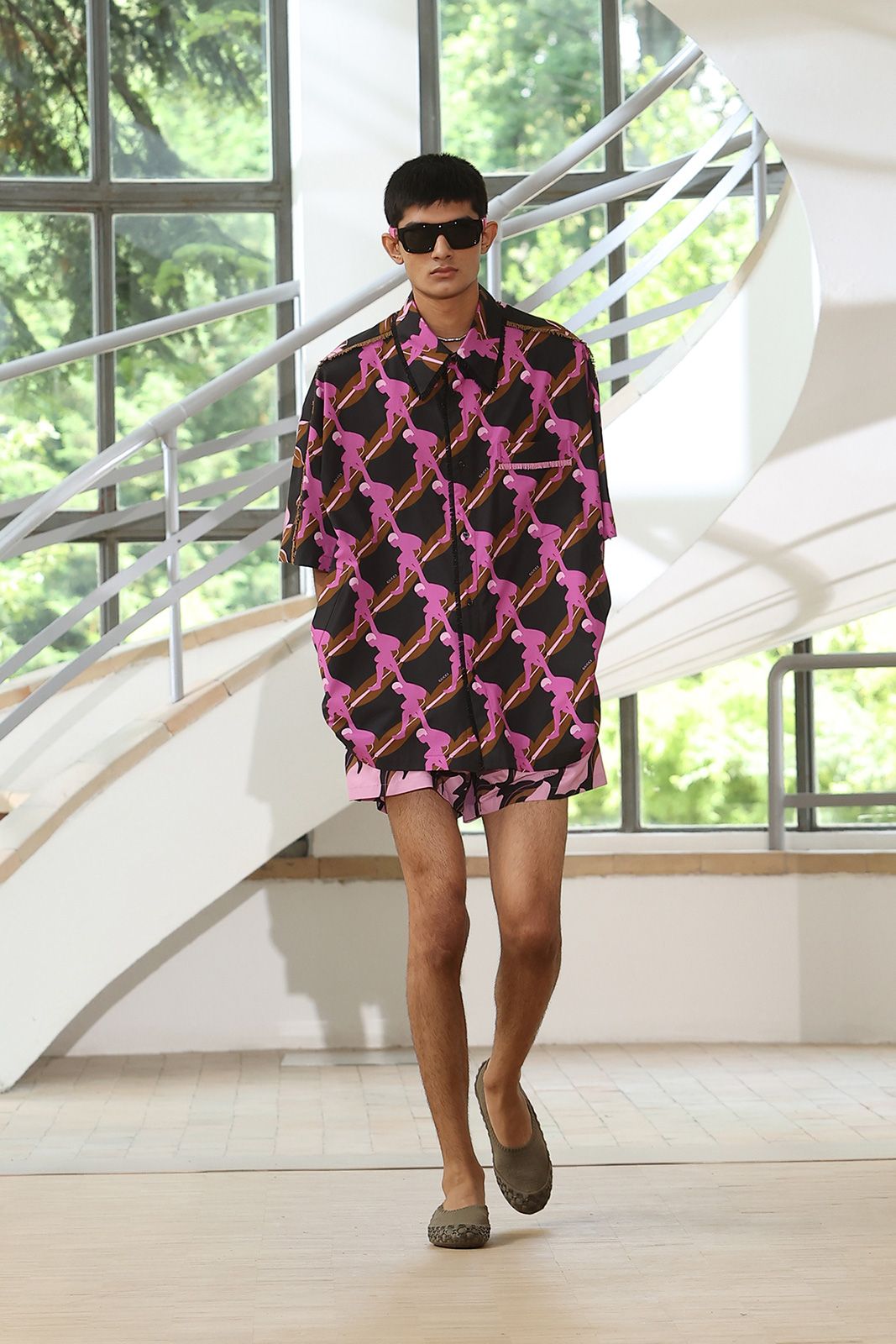 Gucci_Men_SS25_17.jpg