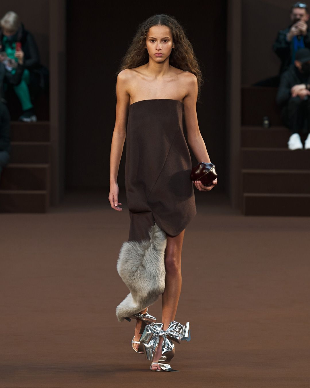 Loewe F W22 Metalmagazine 34.jpg