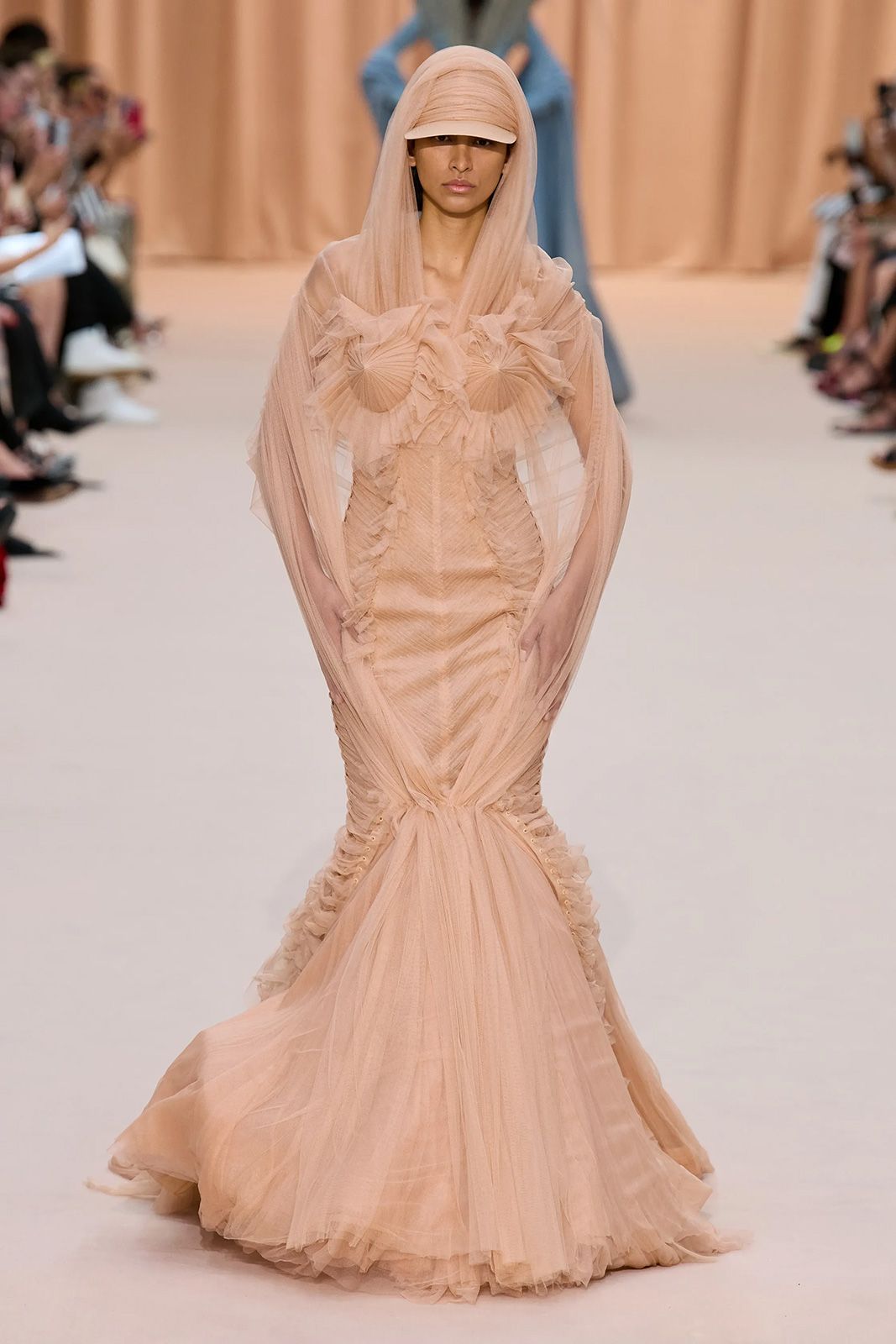 00025 Jean Paul Gaultier Fall 2022 Couture Credit Gorunway.jpg
