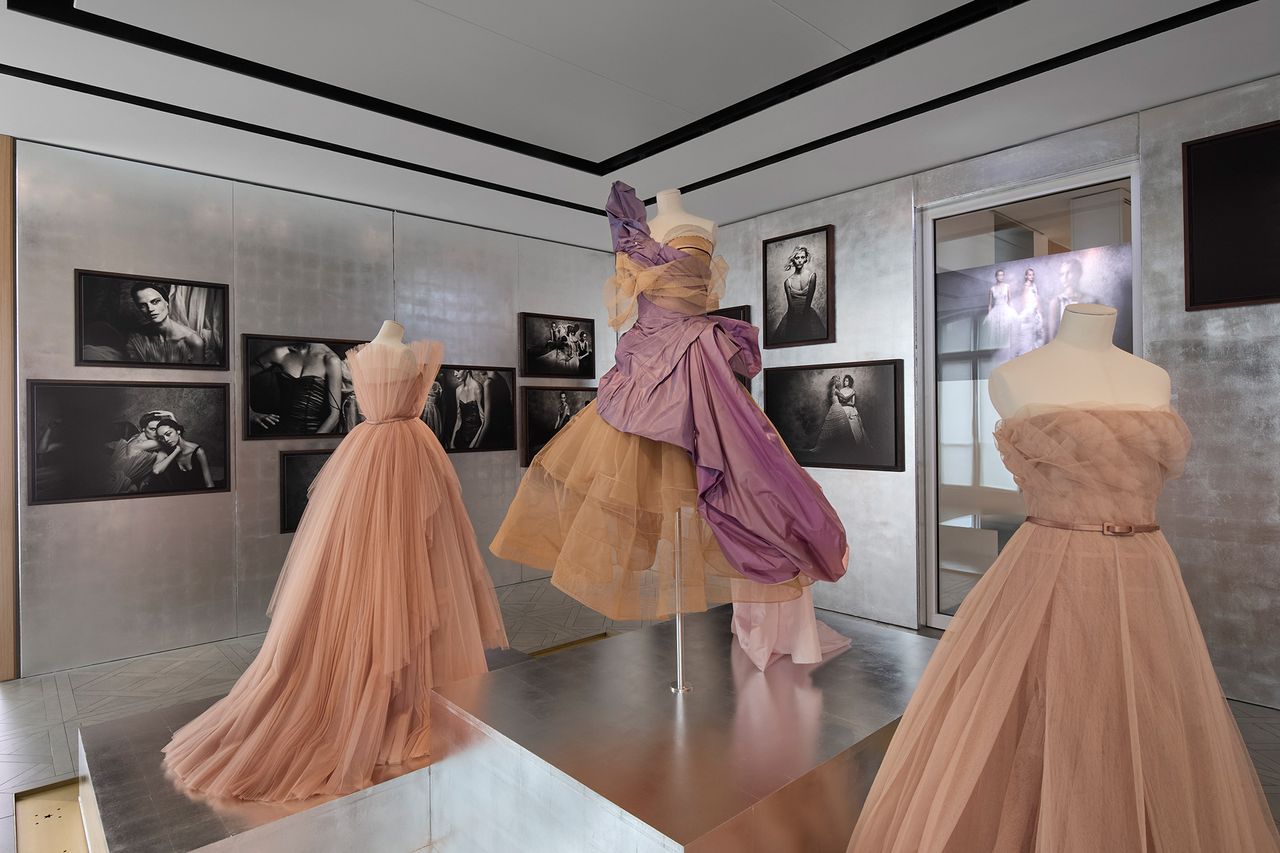 DIOR-x-LINDBERGH-SCENOGRAPHY-©-ADRIEN-DIRAND-(26).jpg