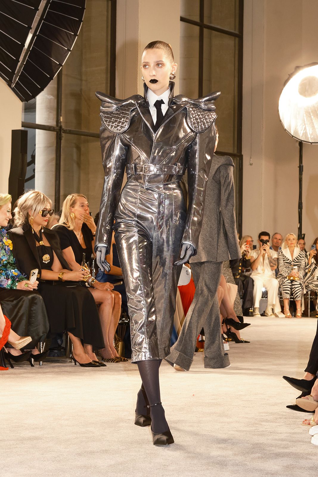SCHIAPARELLI_HC_FW2526_14.jpg