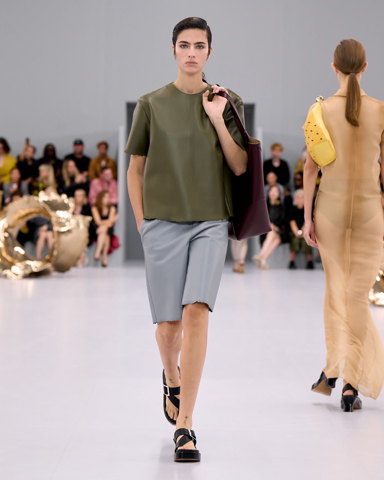 Loewe S S24 41.jpg