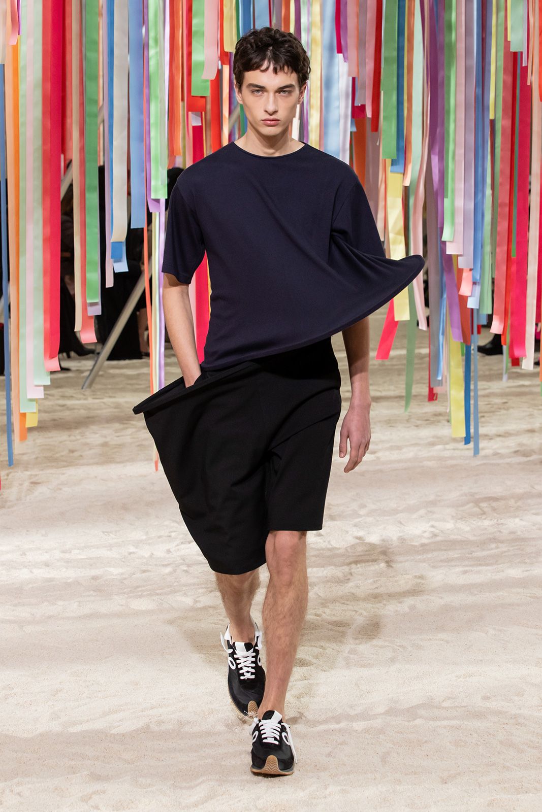 Loewe Men Fw 2022 Metalmagazine 10.jpg