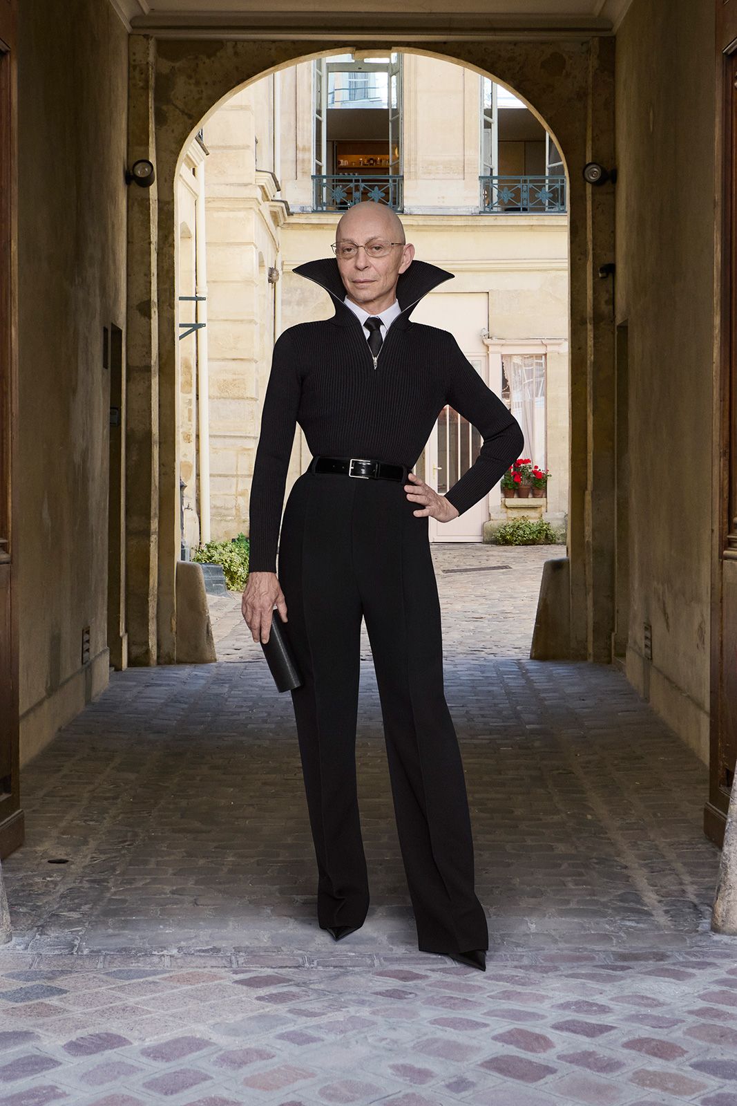 BALENCIAGA-COUTURE-54-LOOK-14_LAURENT.jpg