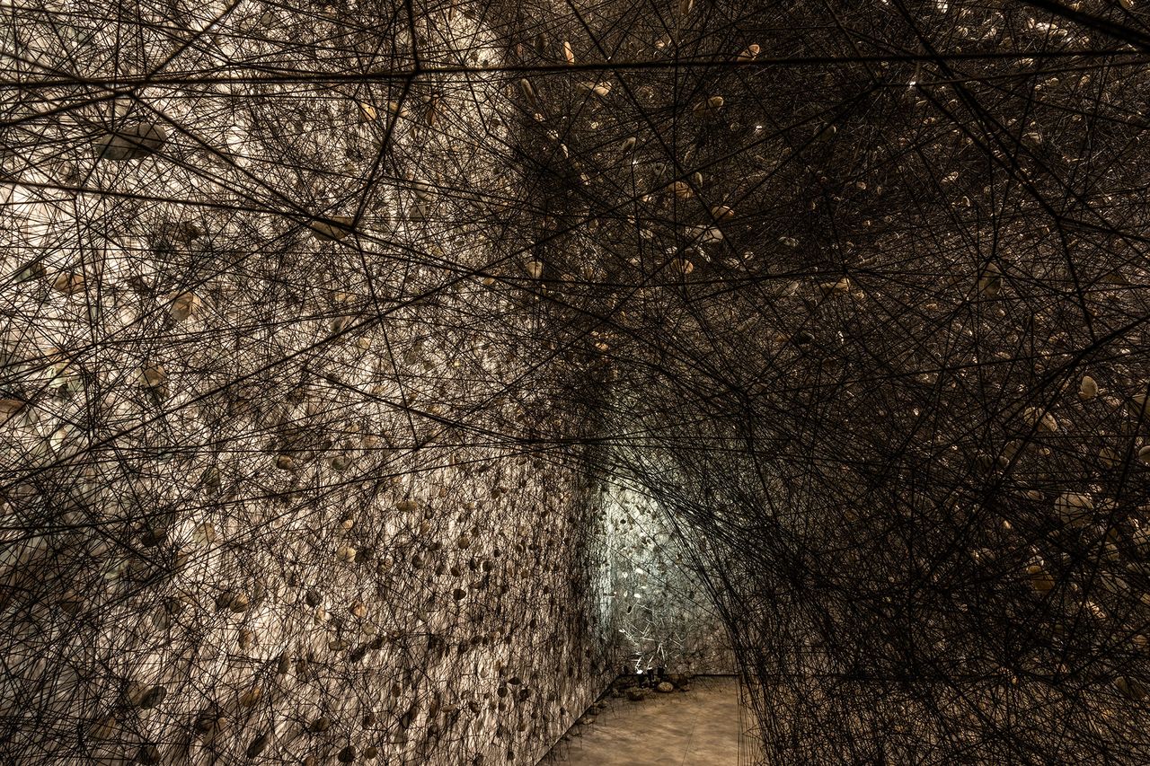 Chiharu Shiota Metalmagazine 2.jpg