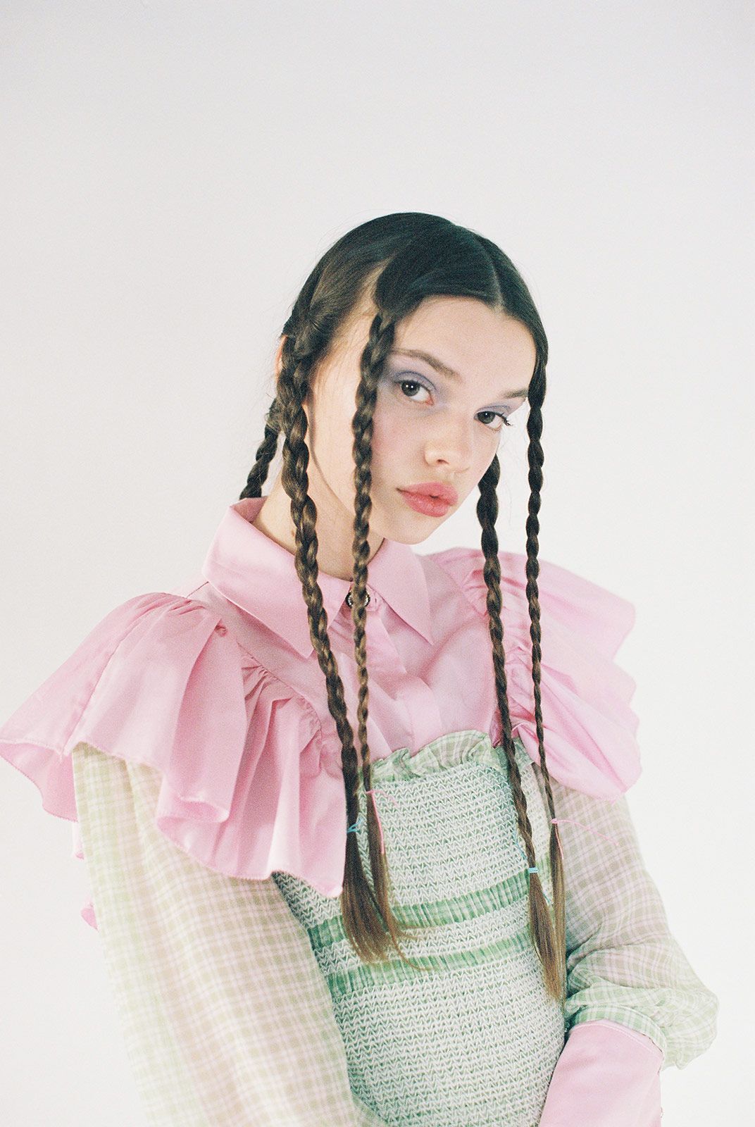 Xanthe Hutchinson Metalmagazine11.jpg