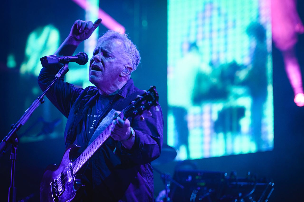 Neworder Club Sonar2016 Arielmartini 15.jpg