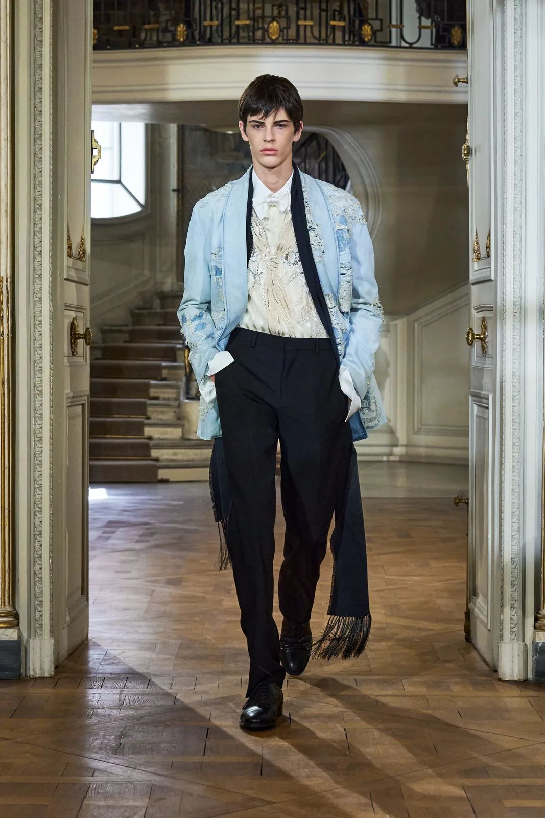 metal-dior-s-s-2027-menswear-29.webp