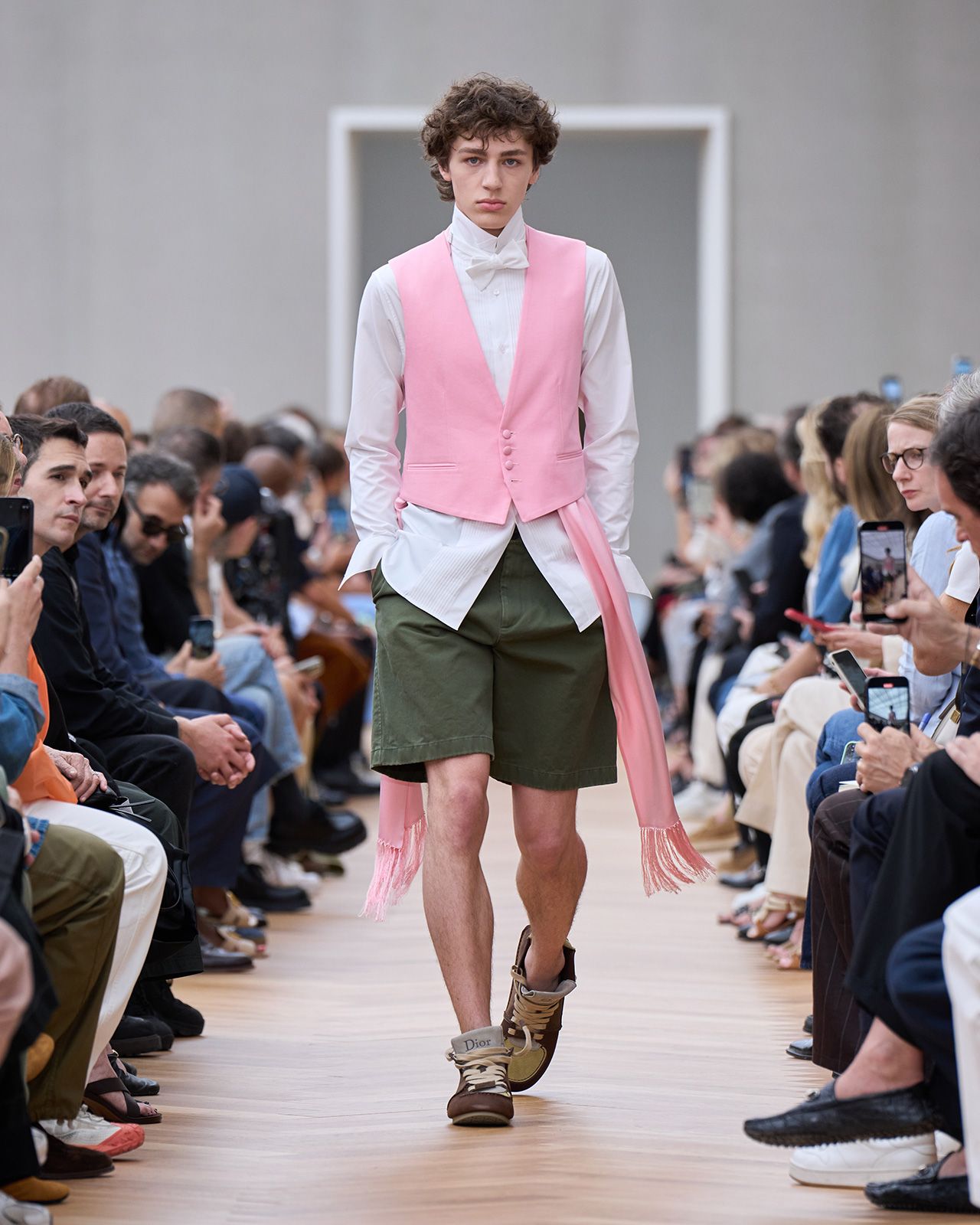 DIOR-SUMMER-2026-COLLECTION_VISUELS_LOOK-RUNWAY_6.jpg