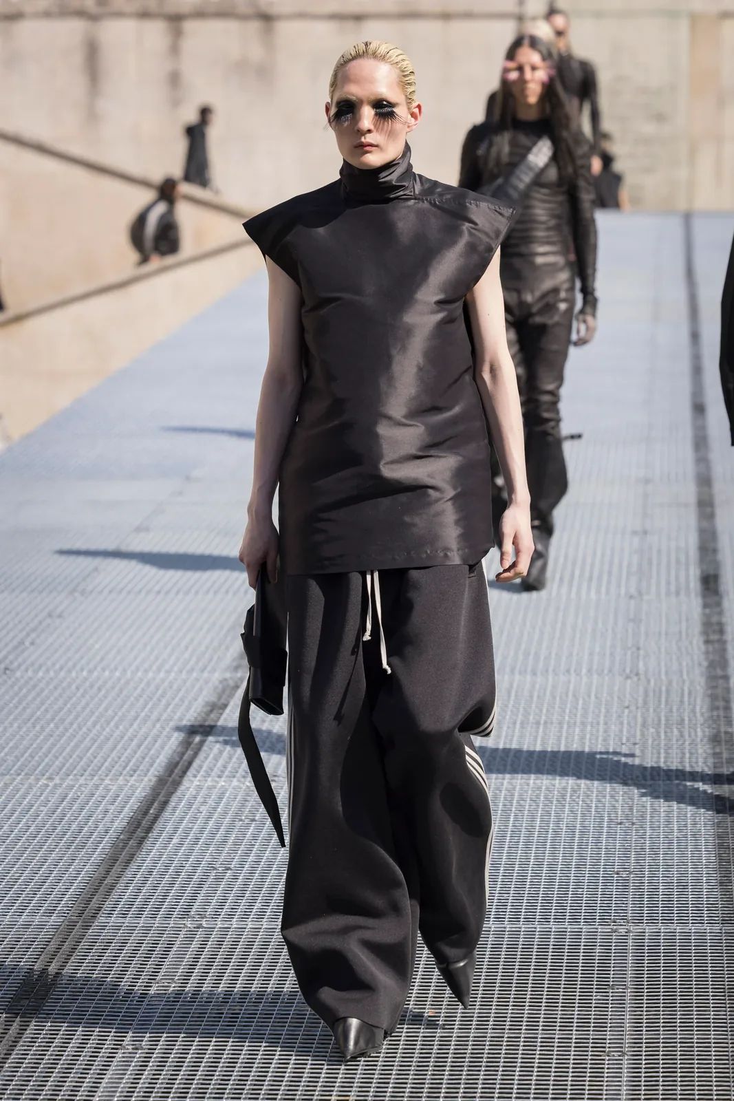 metal-rick-owens-27.webp