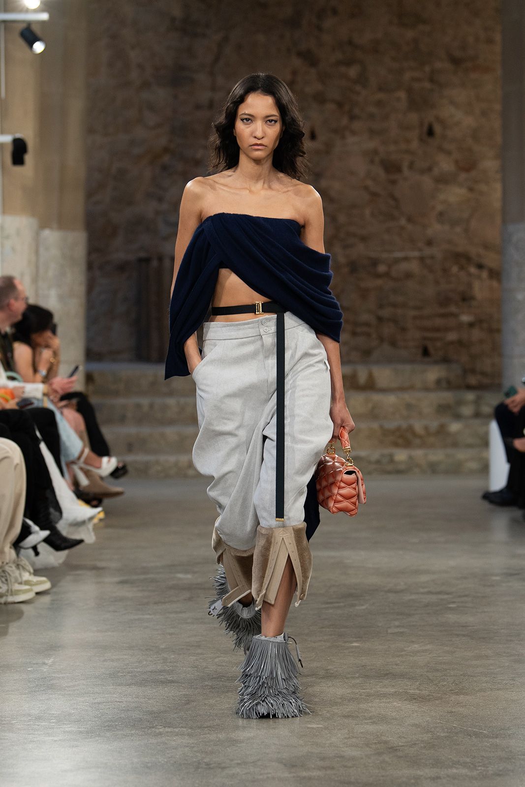 Louis-Vuitton_CR25_19.jpg