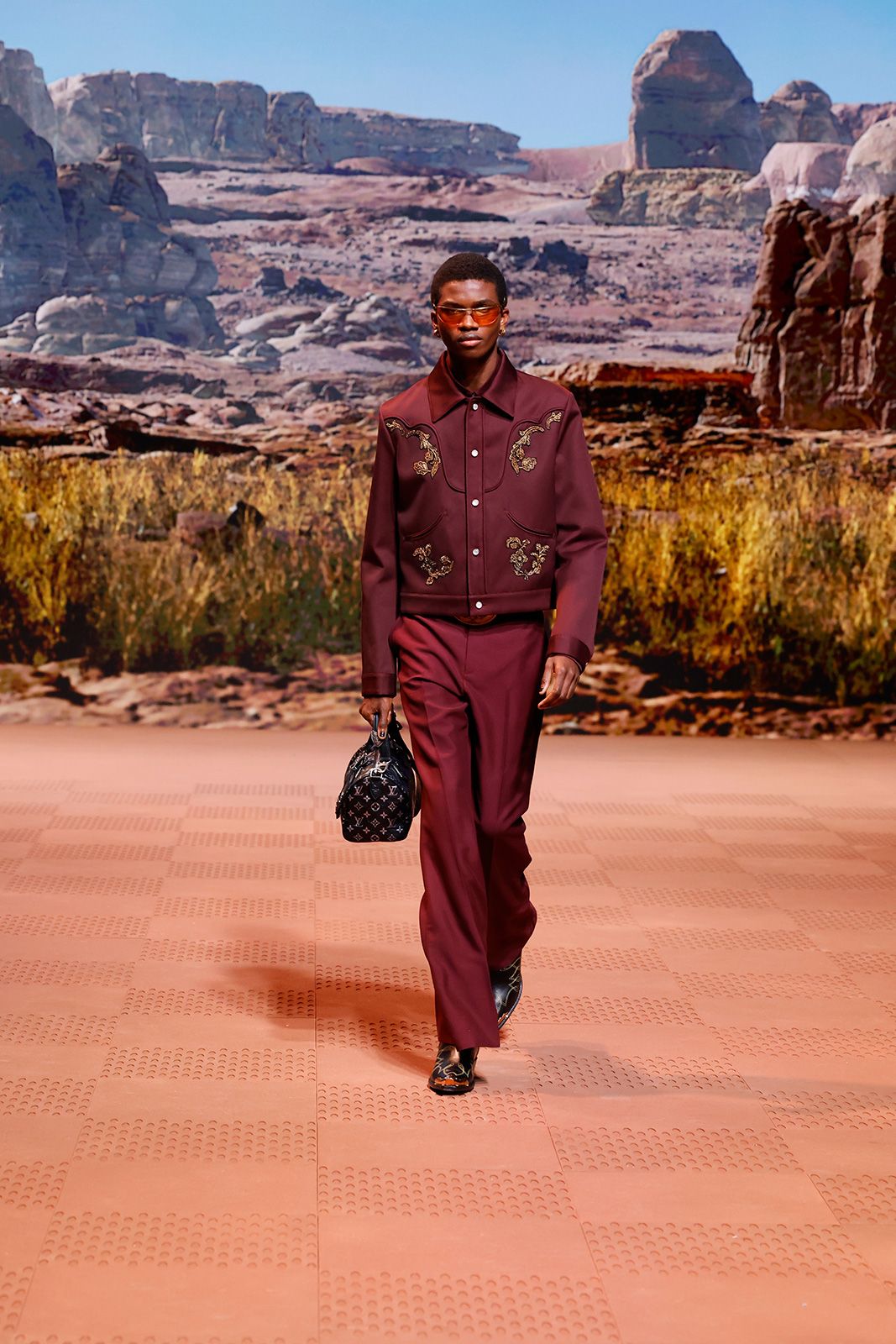 LOUIS_VUITTON_MENS_FALL_WINTER_2024_13.jpg